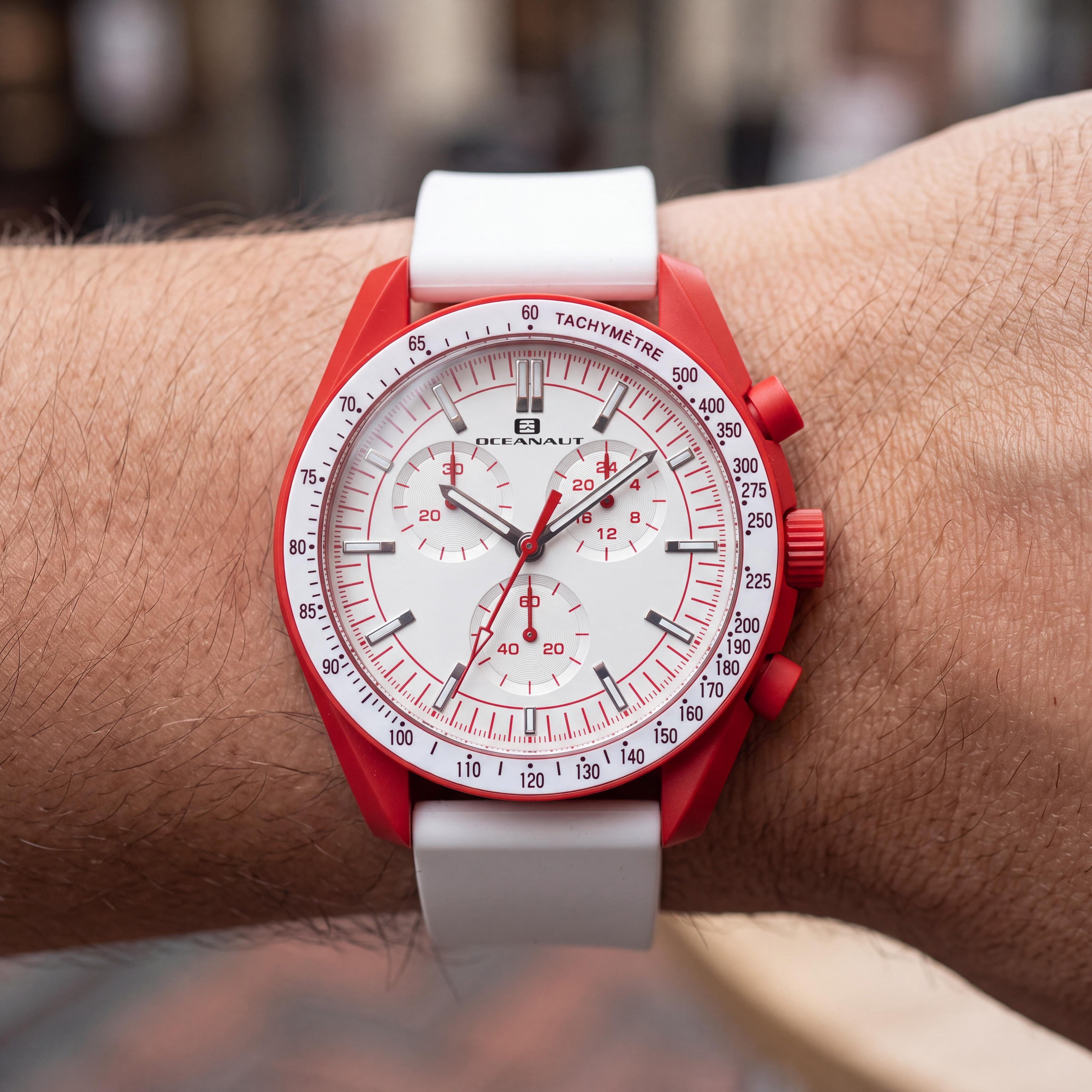 Oceanaut OC7587 Modern Men's Watch with White Dial, Leather Strap, 50m Water Resistance, and Quartz Movement, Photo 4