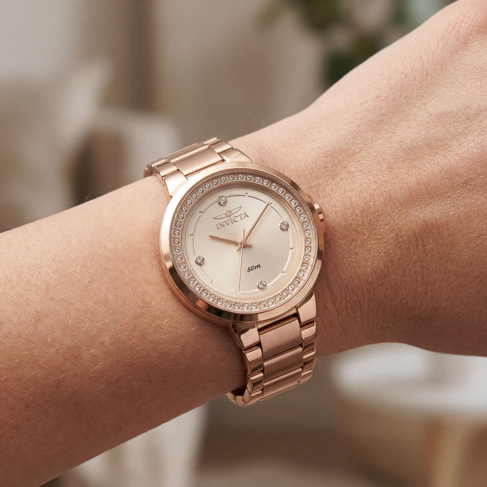 Invicta Angel 50165 Reloj de cuarzo de acero inoxidable dorado para mujer, caja y brazalete de 33 mm, resistente al agua hasta 5 ATM