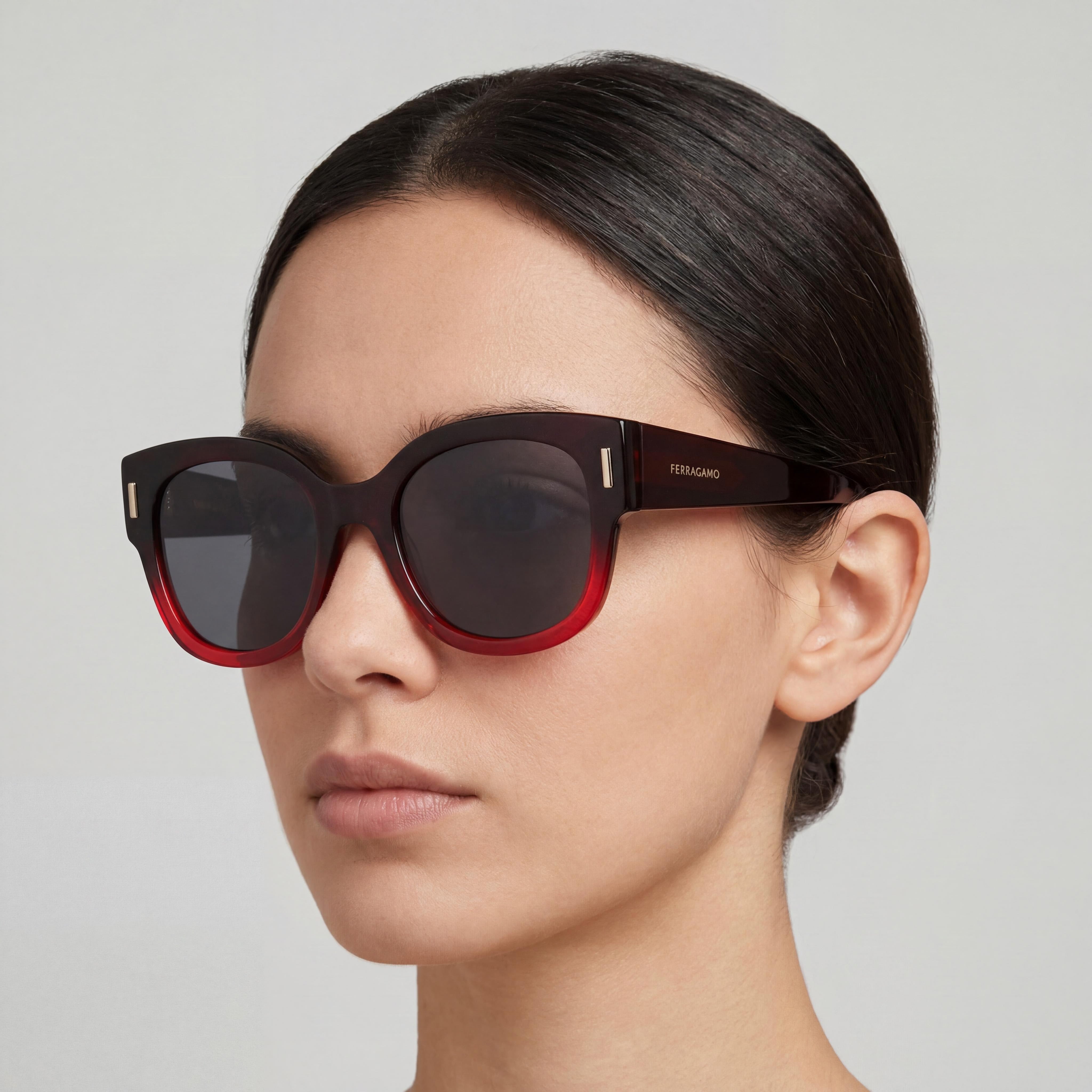Gafas de sol Salvatore Ferragamo SF2007S para mujer, de acetato rojo oscuro transparente degradado, con protección UV, 51 mm, Photo 4