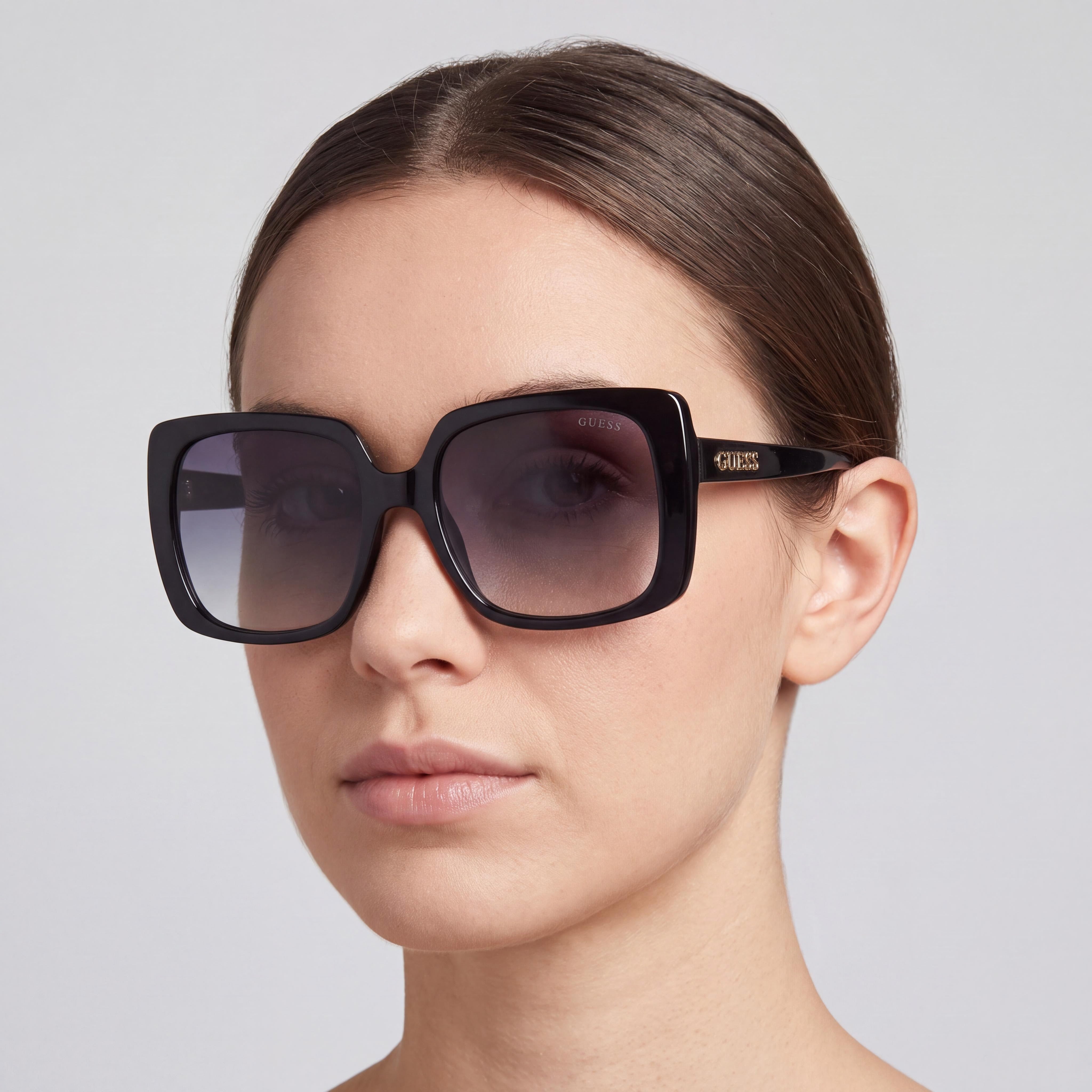 GUESS Modern Unisex Multi-coloured Transparent Polycarbonate Lens UV Protection Sunglasses 55mm, Photo 4