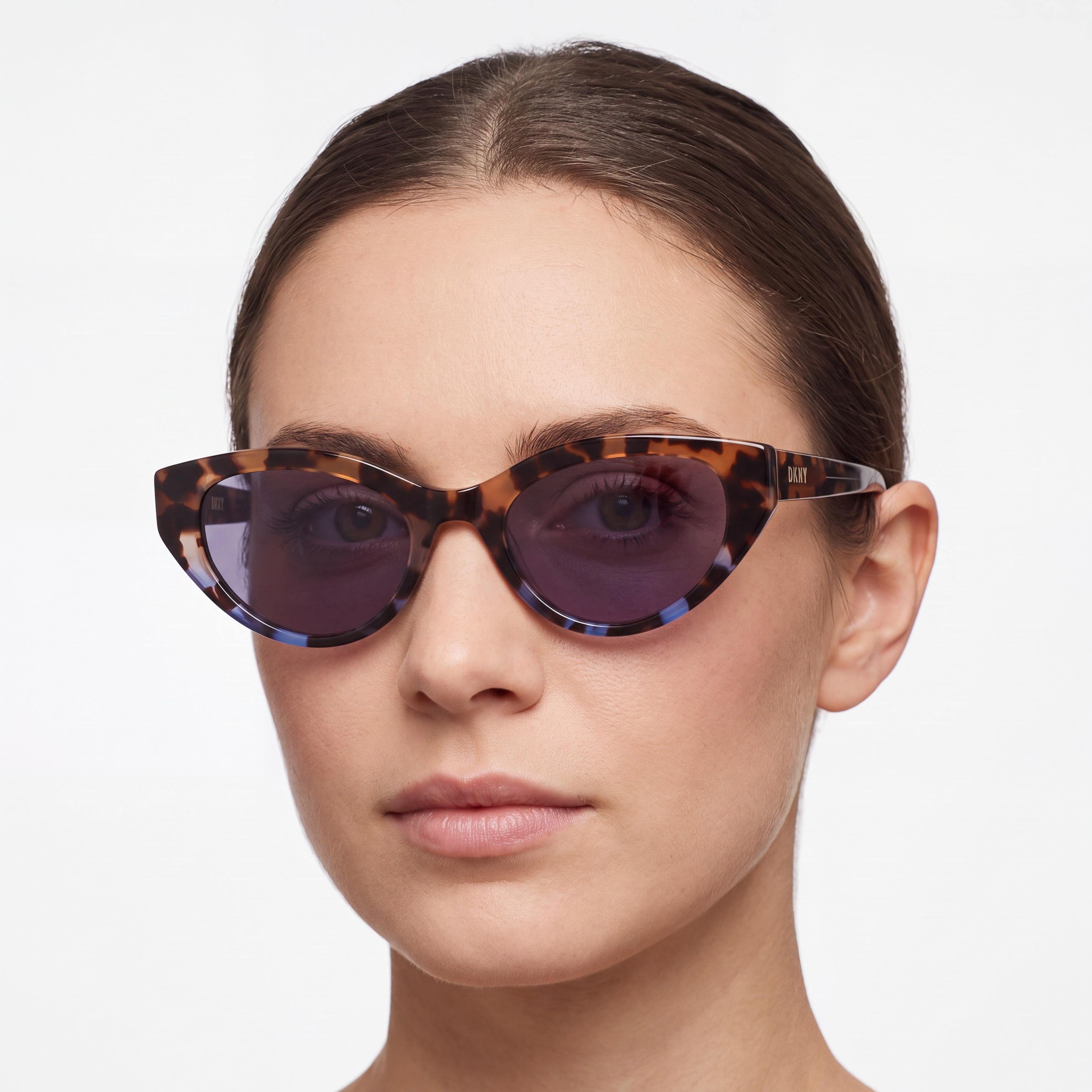 DKNY Classic Women's Stainless Steel UV Non-Polarized Eyewear, Mocha/Blue Tort Gradient, 51mm, Photo 3