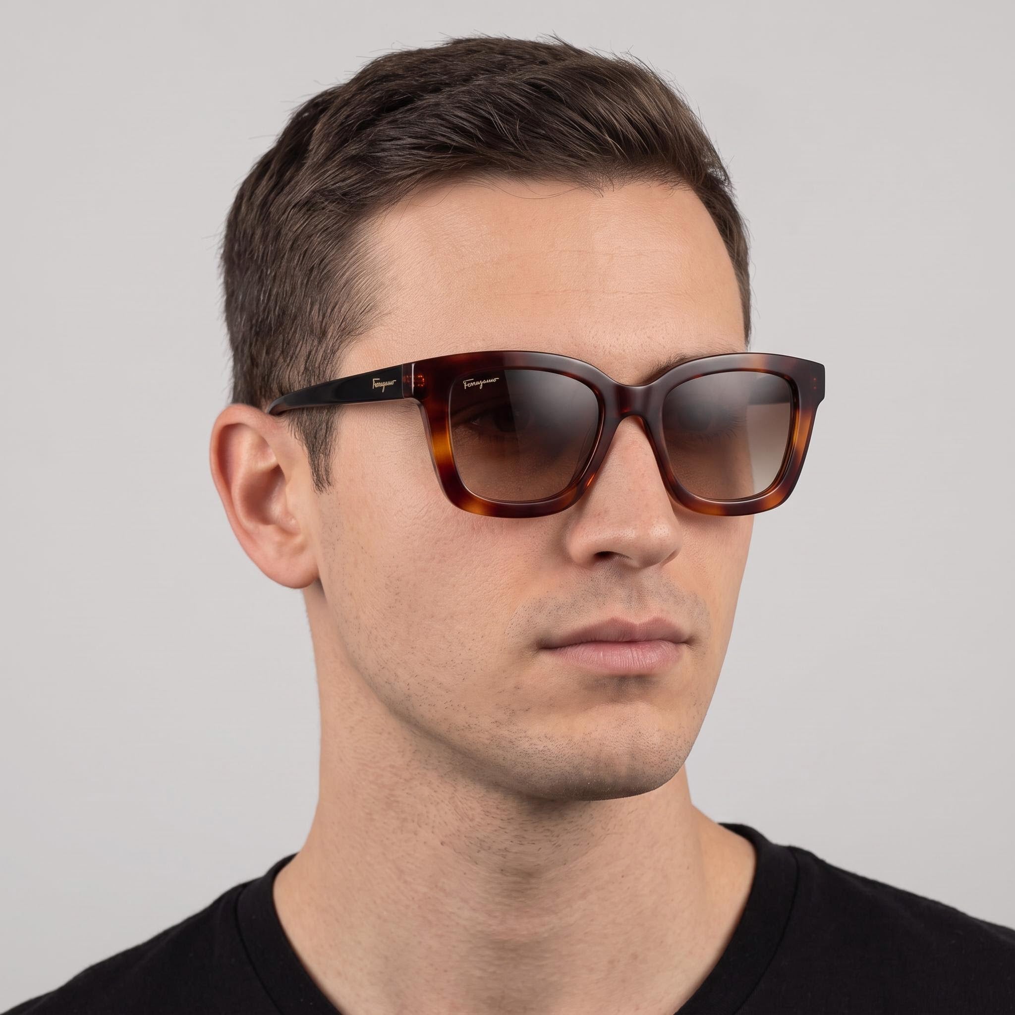 Salvatore Ferragamo Gafas de sol clásicas unisex de plástico tortuga con degradado marrón, sin polarizar, protección UV 53mm, Photo 5