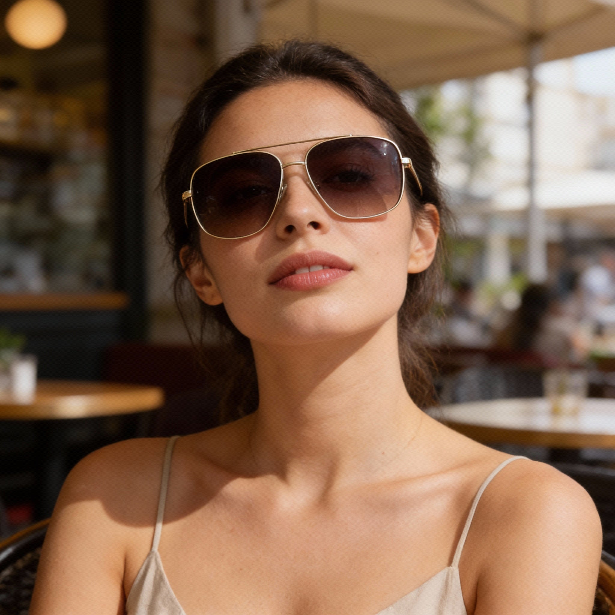 Gafas de sol unisex clásicas GUESS con montura de plástico multicolor y lentes de policarbonato marrón con protección UV 100 % (60 mm), Photo 5