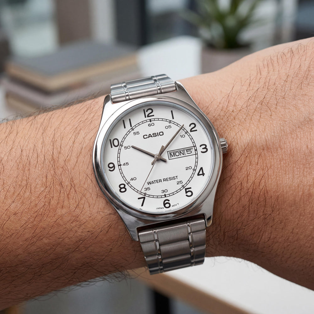 Casio MTP-V006D-7B2UDF Men's Silver / White Watch, 38mm
