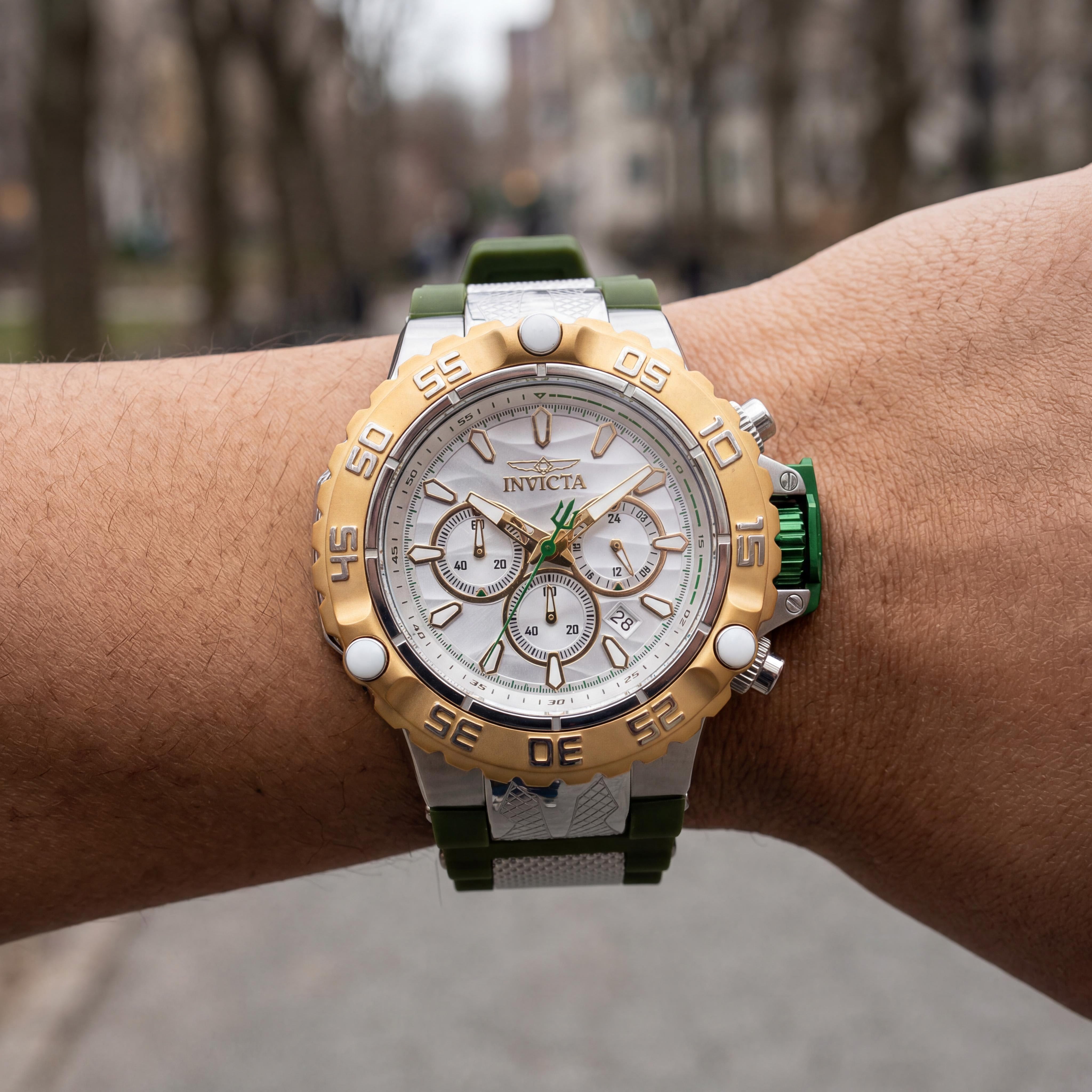 Invicta Subaqua - Poseidon 48554 Men's 55mm Quartz Chronograph Watch, Silver Dial, Stainless Steel, Silicone Strap, Photo 4