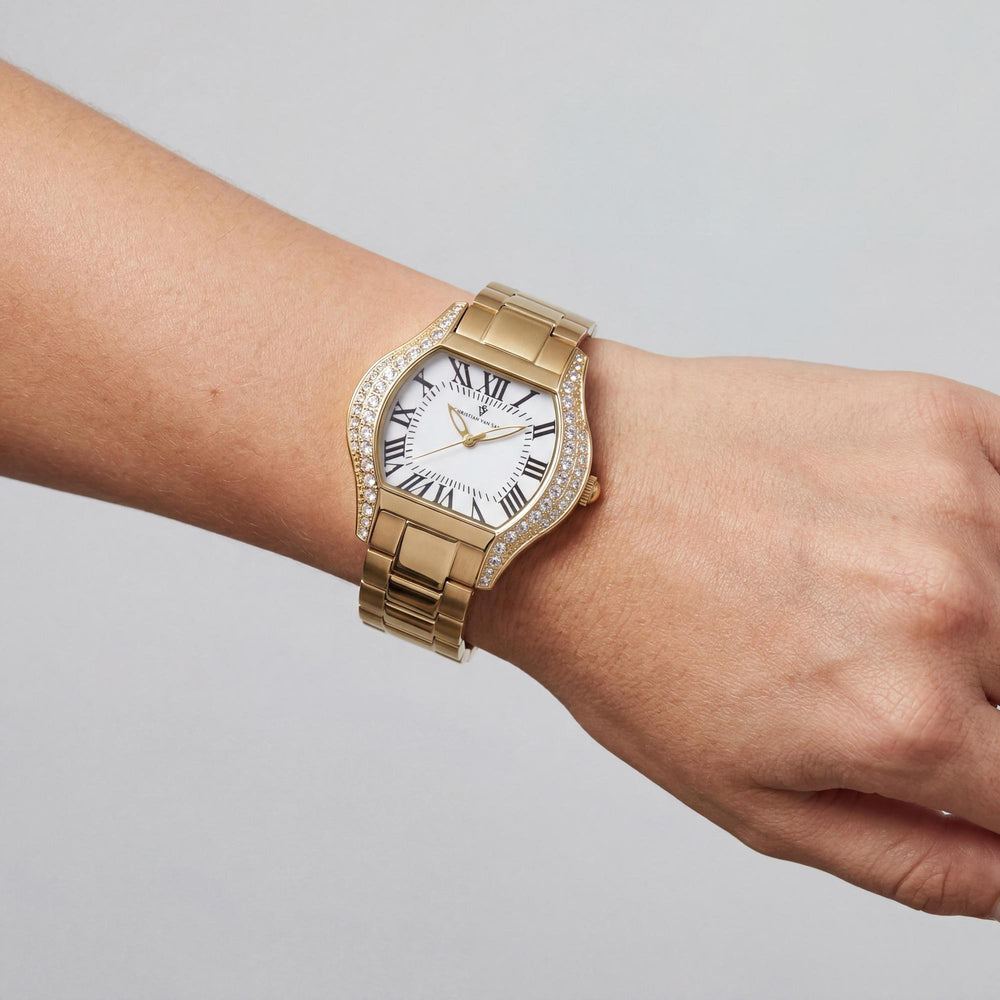 Reloj moderno Christian Van Sant para mujer de acero inoxidable blanco con esfera de nácar y movimiento de cuarzo