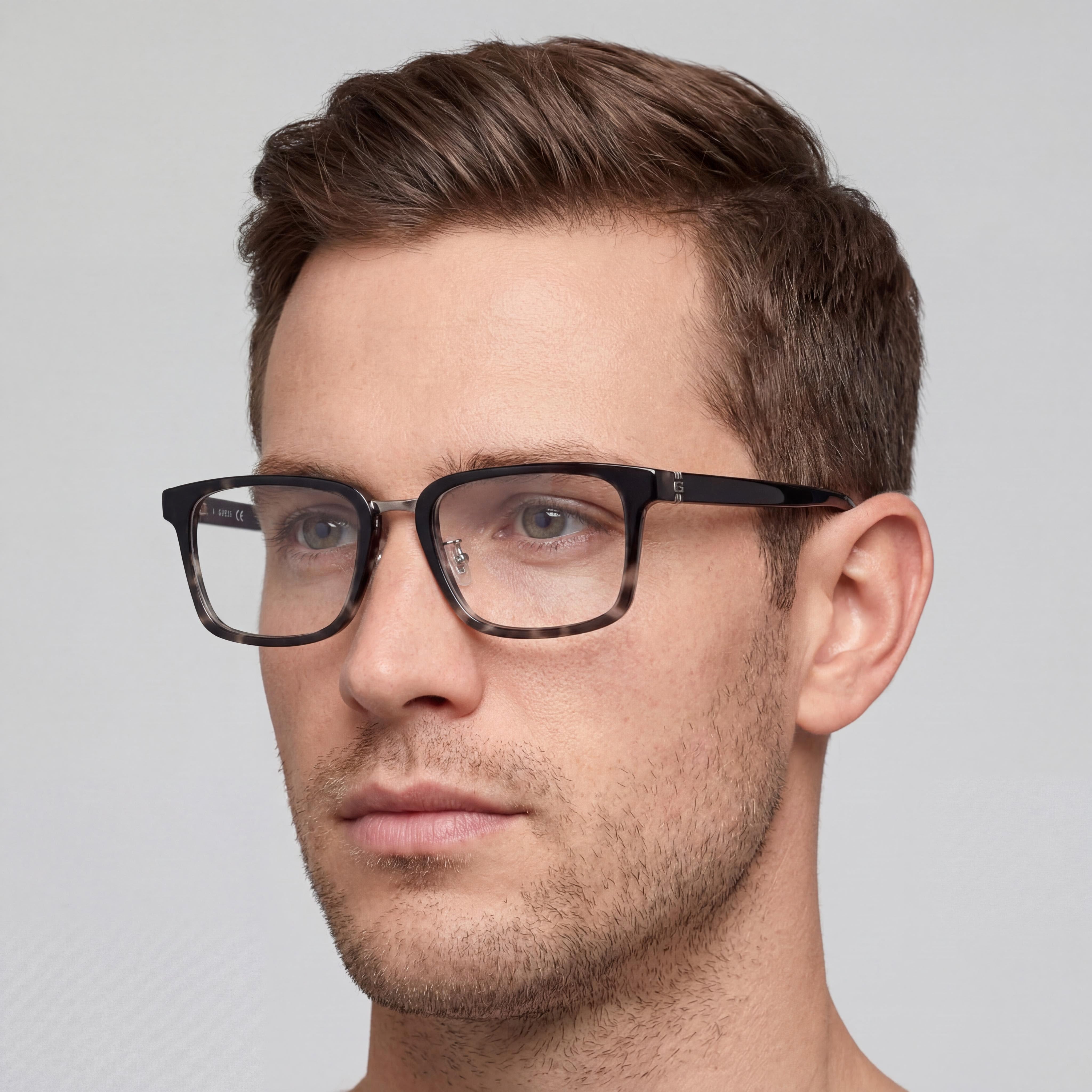 GUESS GU50088-d Gafas de hombre, negras Havana, plástico negro mate, lentes transparentes, 54mm, Photo 4