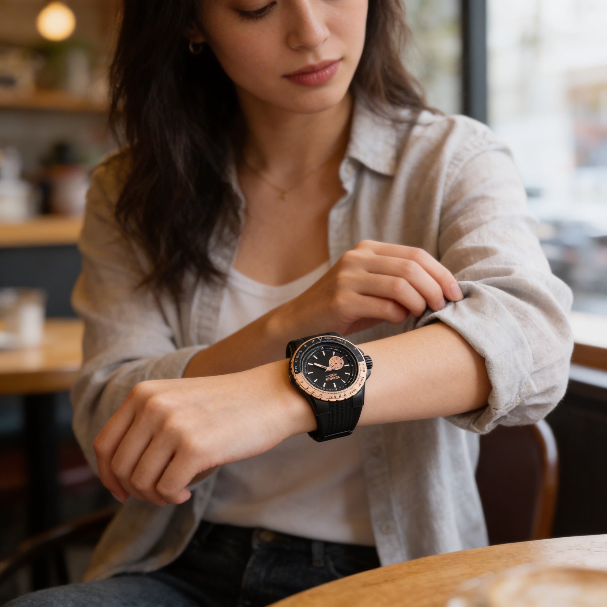 Reloj Invicta Aviator 49725 para hombre, de acero inoxidable negro, de cuarzo, de 50 mm, resistente a 10 ATM y con correa de silicona., Photo 4