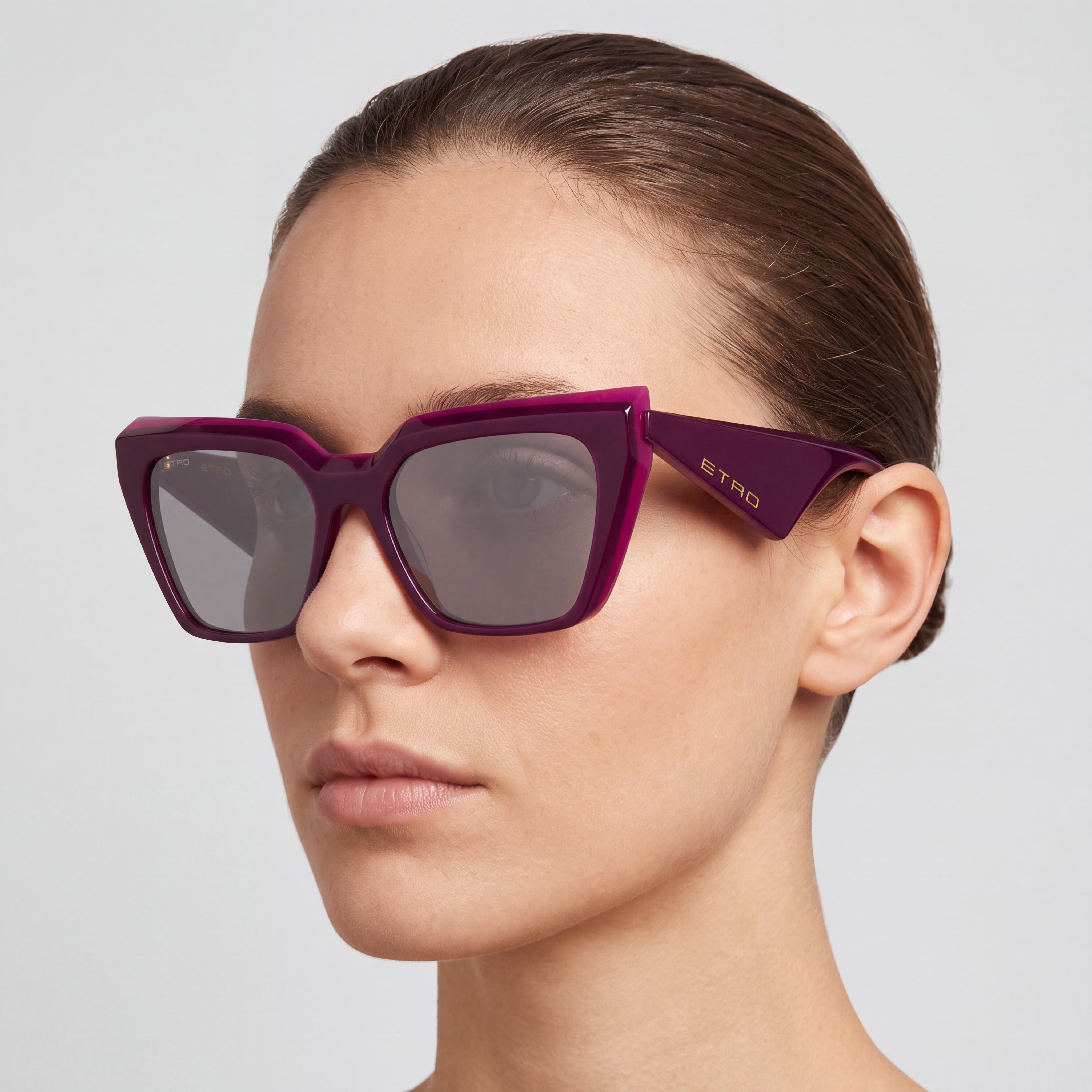 Etro Classic Women’s Eyeglasses | Plum Fuchsia | 55mm Lens, 18mm Bridge, 145mm Temple, Photo 5