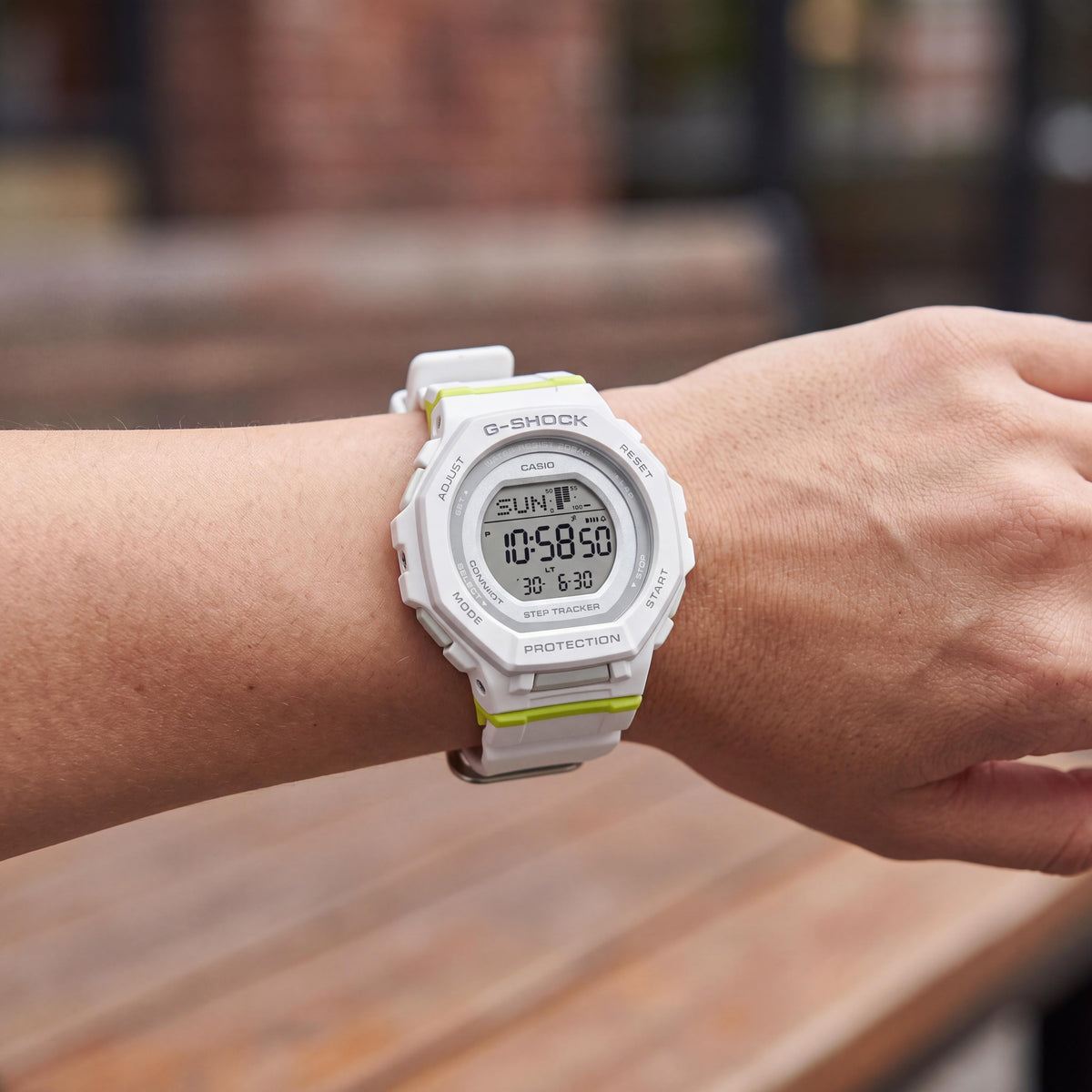 Casio G-Shock Women's White Strap Smartwatch with Fitness Tracking, Shock & 20 ATM Water Resistance, Photo 3