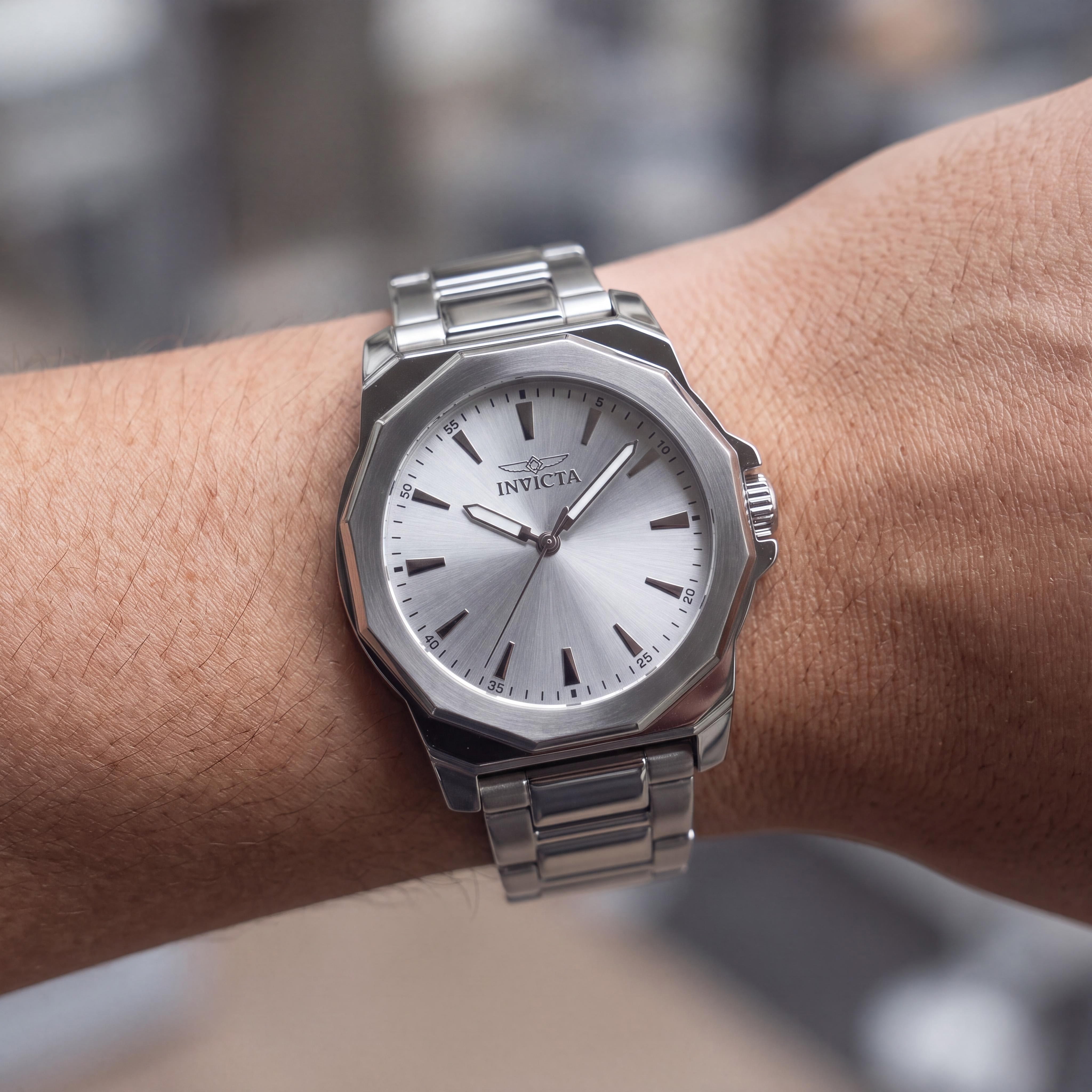 Reloj Invicta unisex, pulsera de acero inoxidable plateado, movimiento de cuarzo, resistente al agua, pantalla analógica, caja redonda de 34 mm, Photo 4