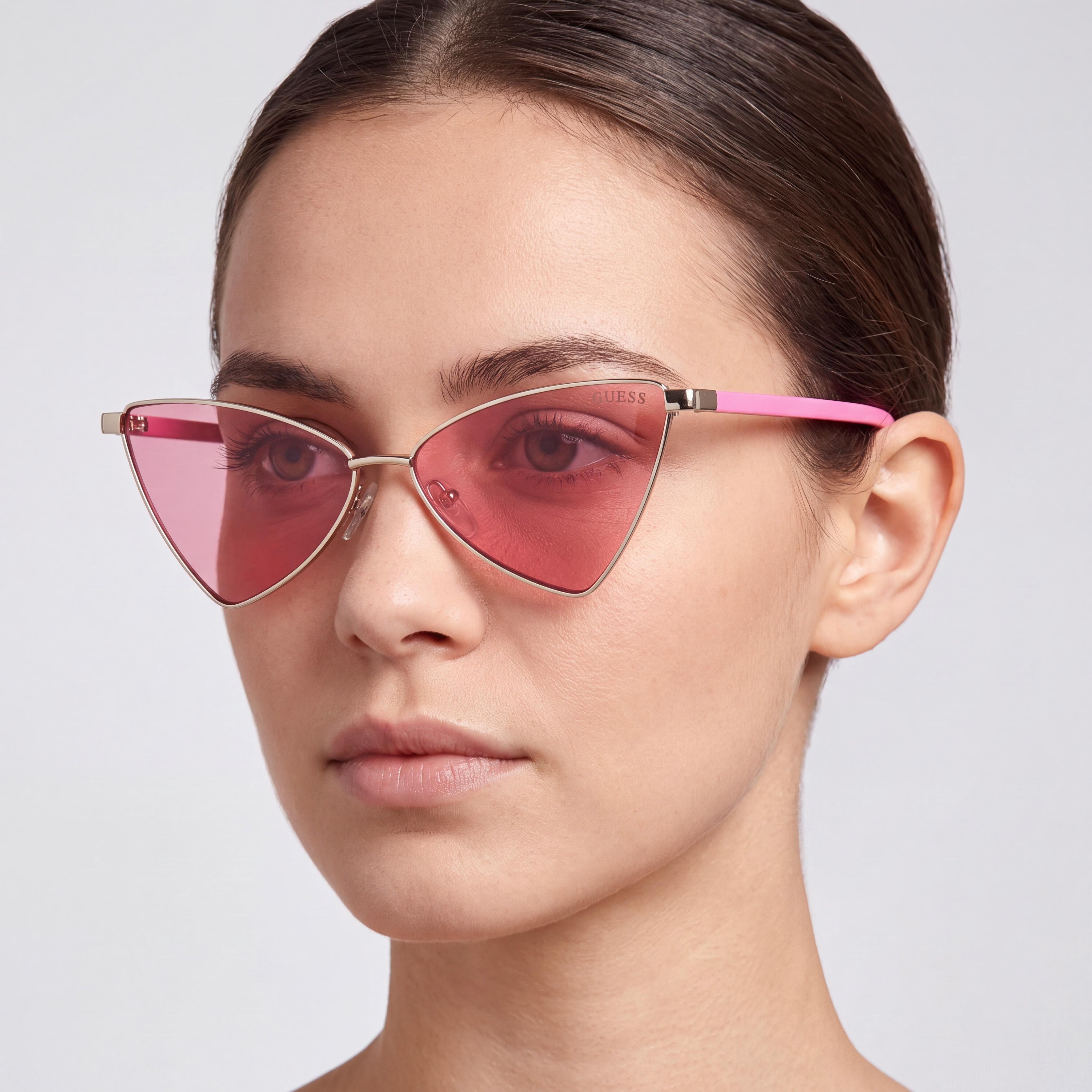 GUESS GU8286 Women's Sunglasses, Metal Gold Frame, Bordeaux Polycarbonate Non-Polarized Lenses, Size 55-13-135mm, Photo 5
