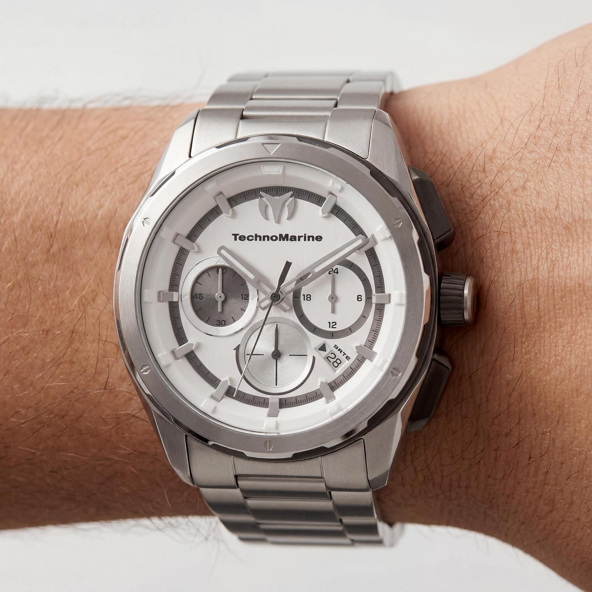 TechnoMarine OCEAN - NOMAD TM-318091 Unisex Silver Stainless Steel Bracelet Quartz Watch 43mm, Photo 3
