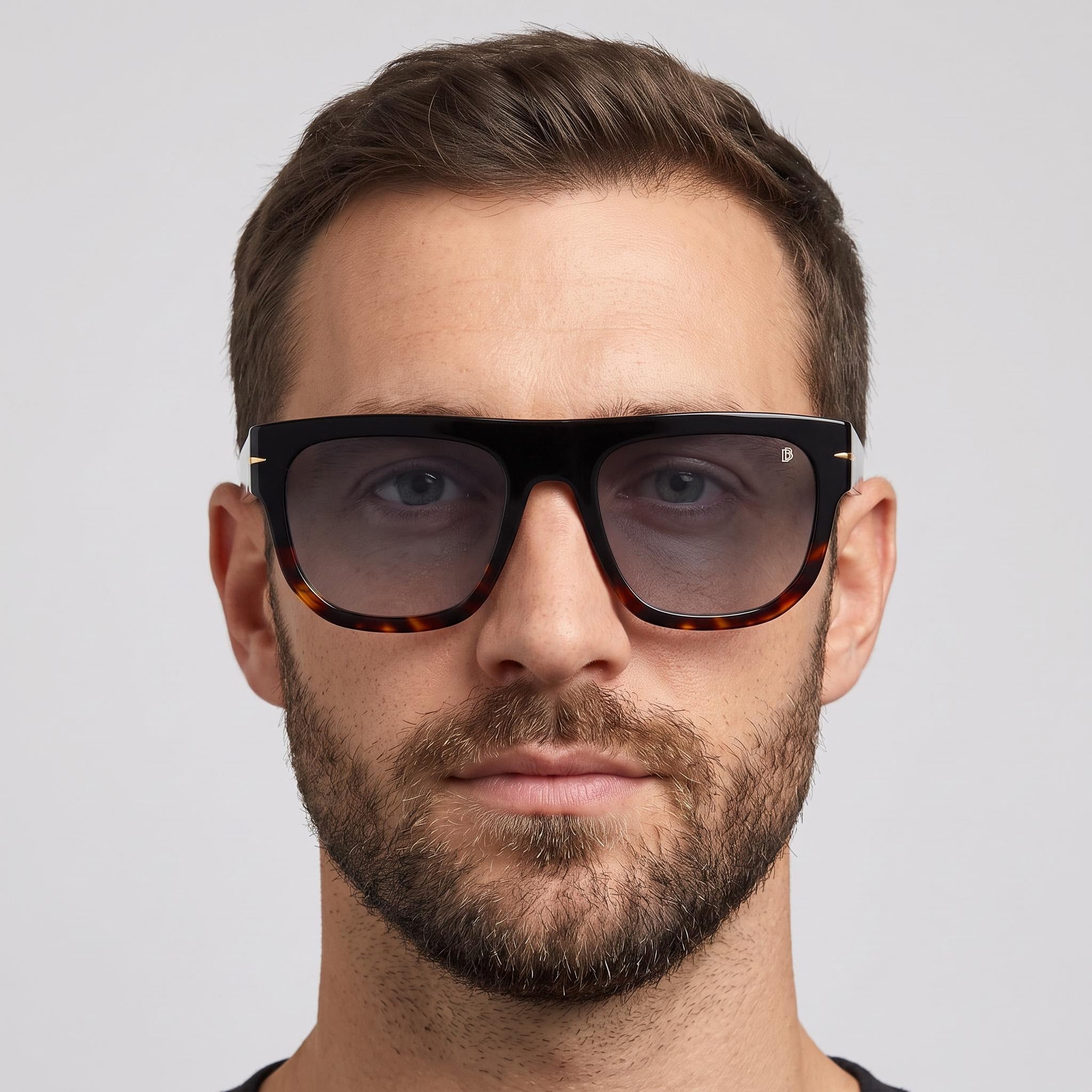 Gafas de Sol David Beckham Db 7044/S Rectangulares para Hombre, Acetato Negro Gris Degradado No Polarizadas Protección UV 54mm, Photo 5