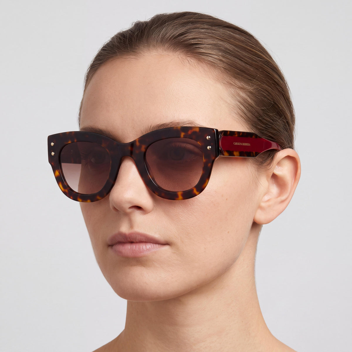 Gafas de sol Carolina Herrera para mujer HER 0222/S con montura ecológica de aceite, color Habana, rojo, marrón, degradado, no polarizadas, protección UV, 47 mm, Photo 3