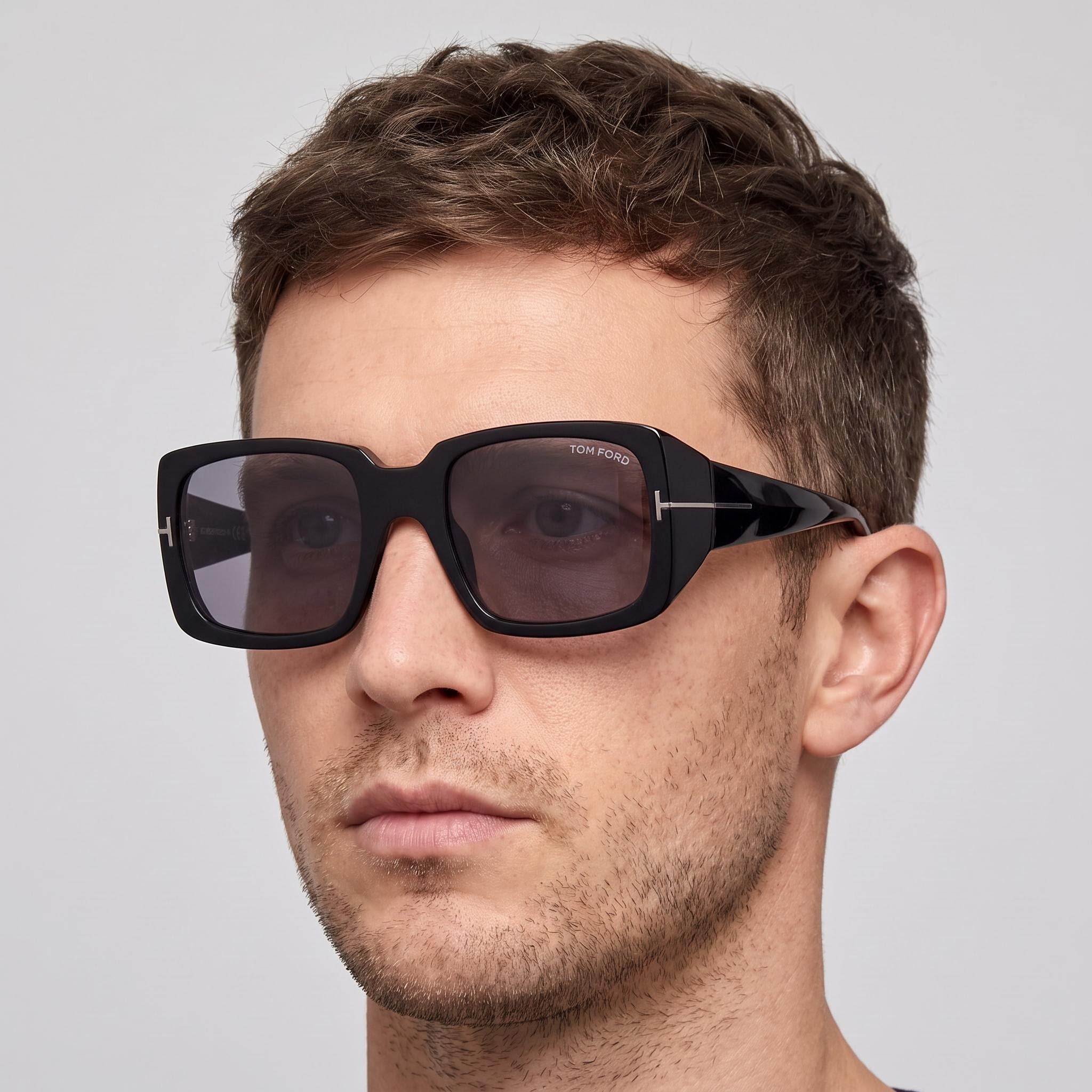 Gafas de sol unisex clásicas Tom Ford, montura de plástico negro brillante/gris oscuro, lentes UV gris oscuro 51-20-135, Photo 4