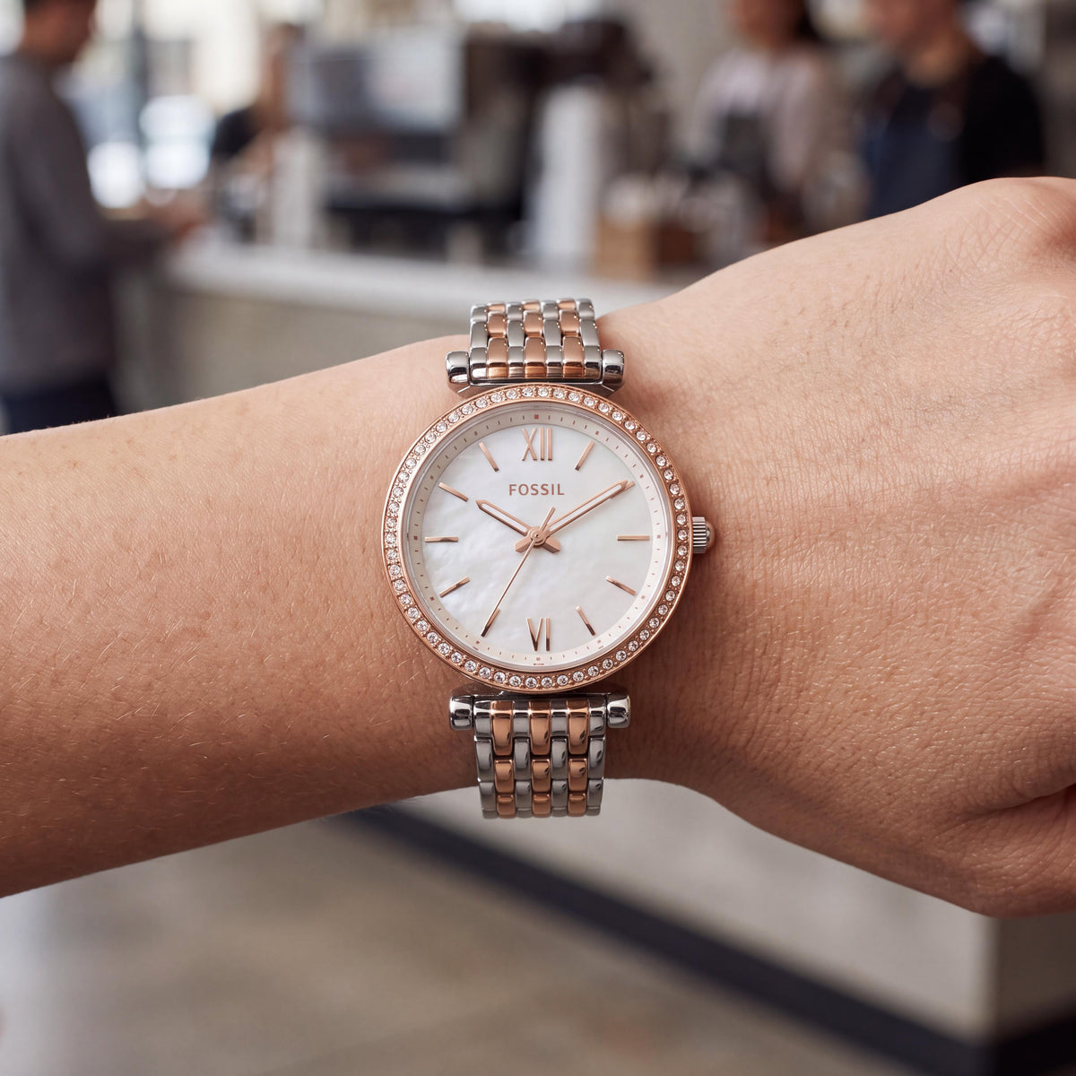 Fossil Women's Mini Carlie ES4649 White Dial Roman Numeral Stainless Steel Quartz Watch 28mm 30m Water Resistant, Photo 3