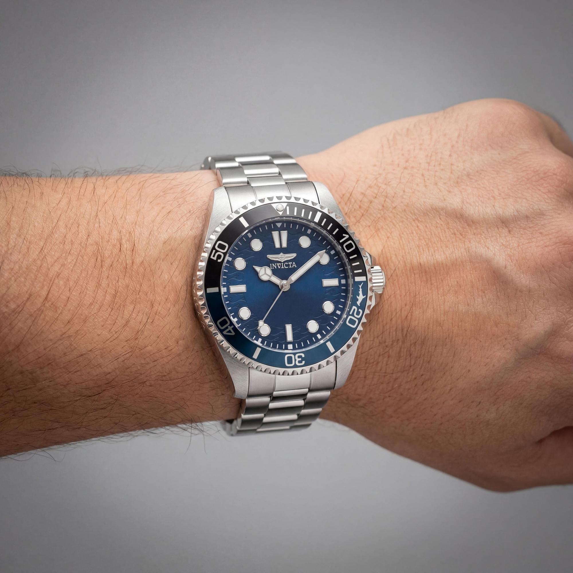 Reloj de cuarzo Invicta Pro Diver 49704 para hombre con caja y pulsera de acero inoxidable de 43 mm y esfera azul., Photo 2