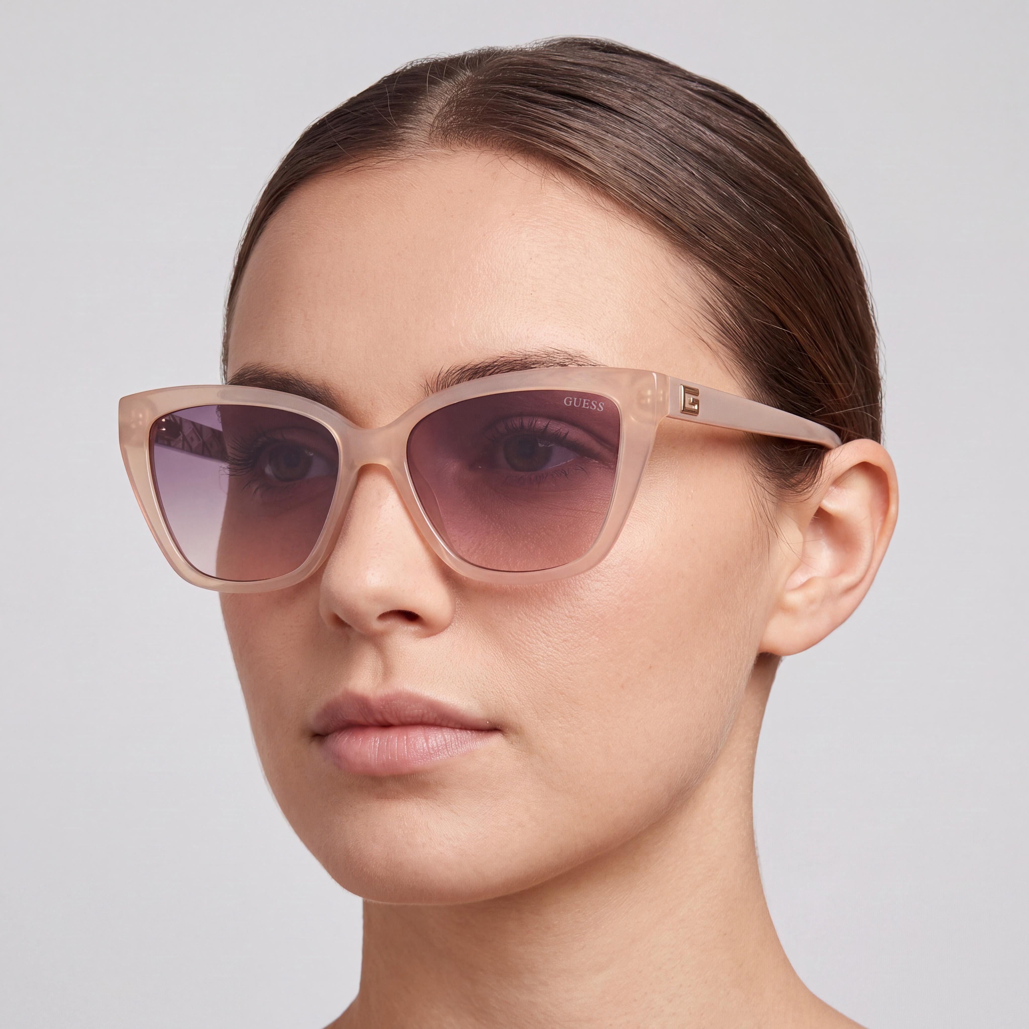 GUESS GU7919 Women's Cat Eye Sunglasses, Plastic Beige Frame, Gradient Beige Lenses, UV Protective 58mm, Photo 4
