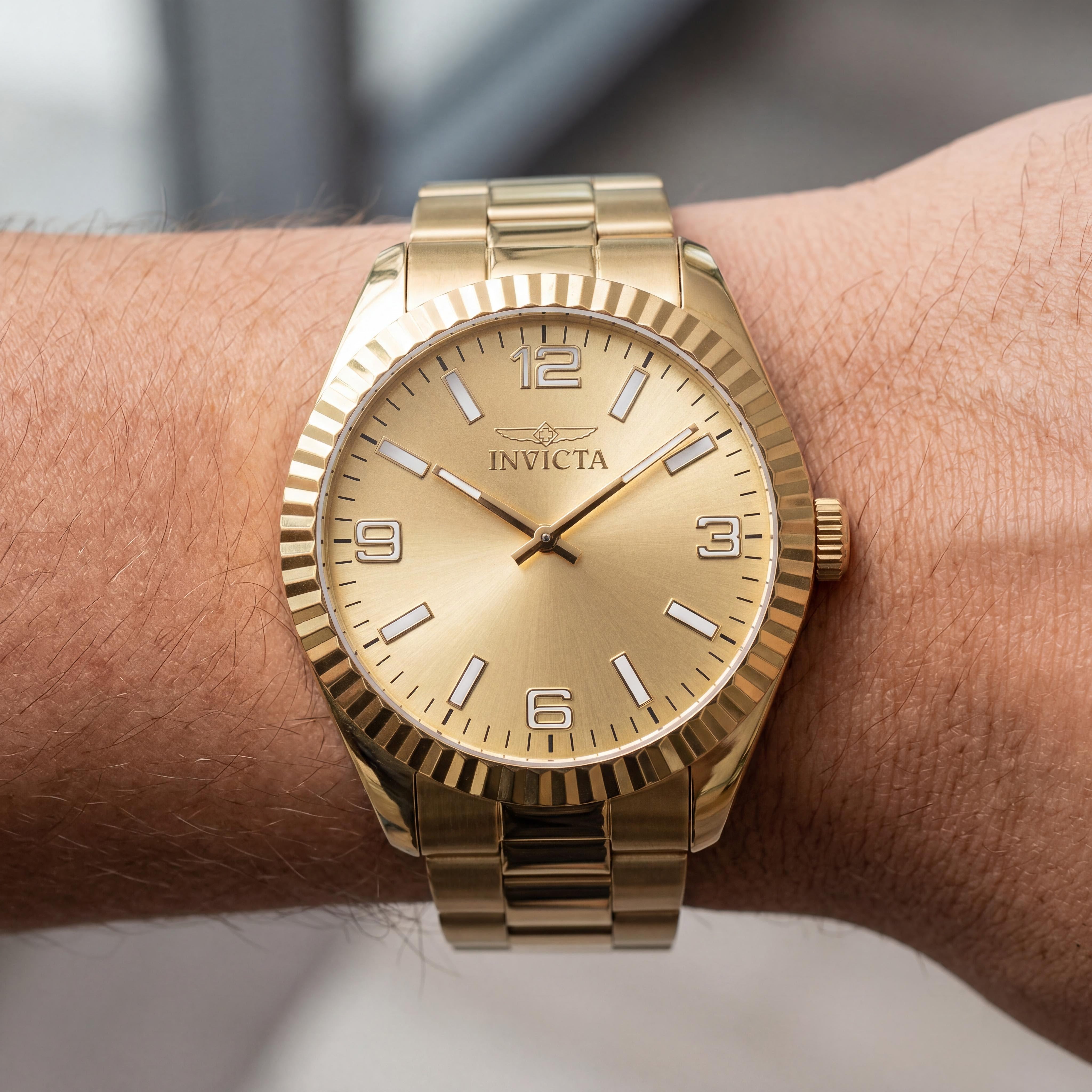 Reloj Invicta Specialty 49682 para hombre, de cuarzo, 43 mm, de acero inoxidable tono dorado, 5 ATM, Photo 4