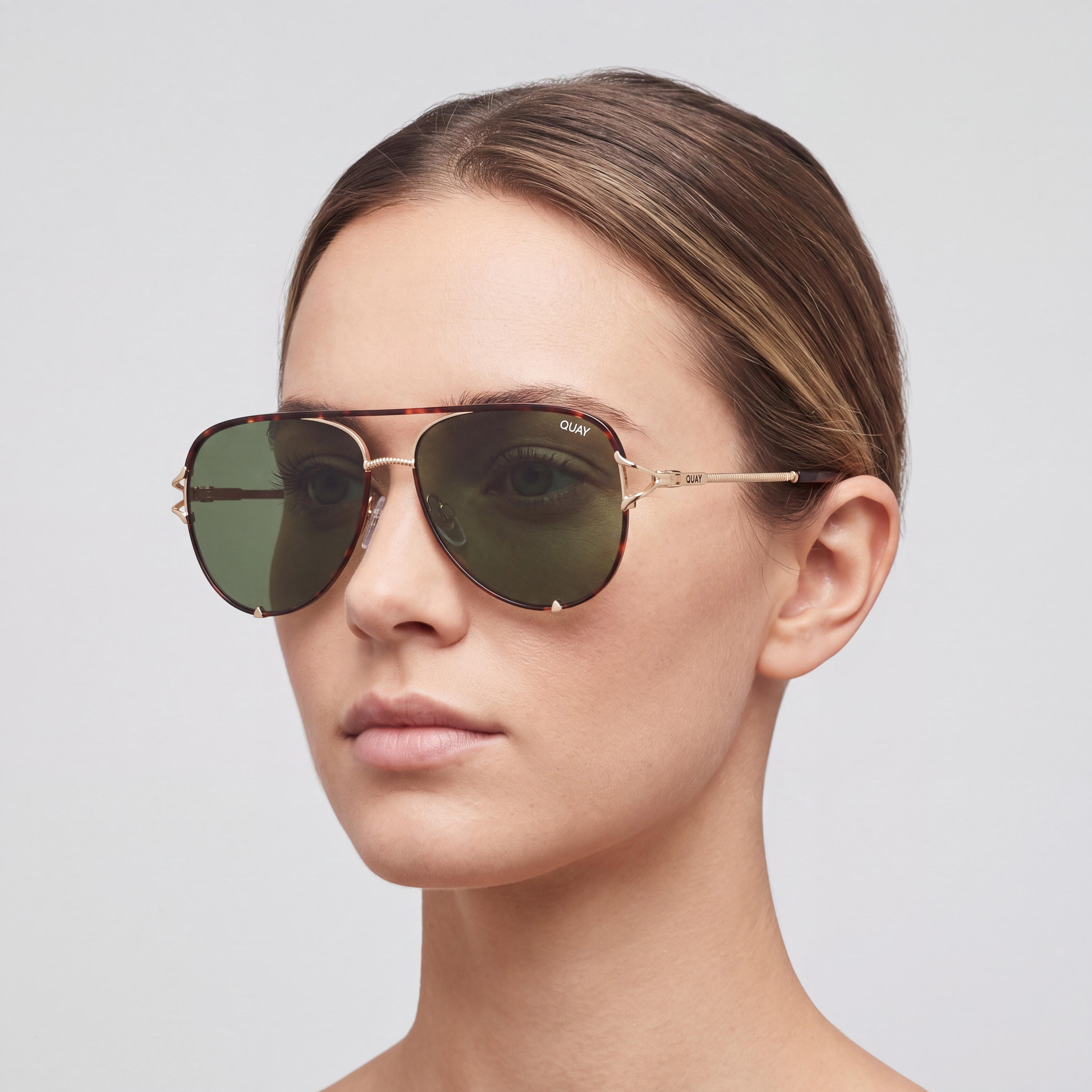 QUAY AUSTRALIA Women's HIGH KEY TWIST Aviator Sunglasses, Dark Tortoise Green Plastic Frame, Green UV Protection Lenses 60mm, Photo 4
