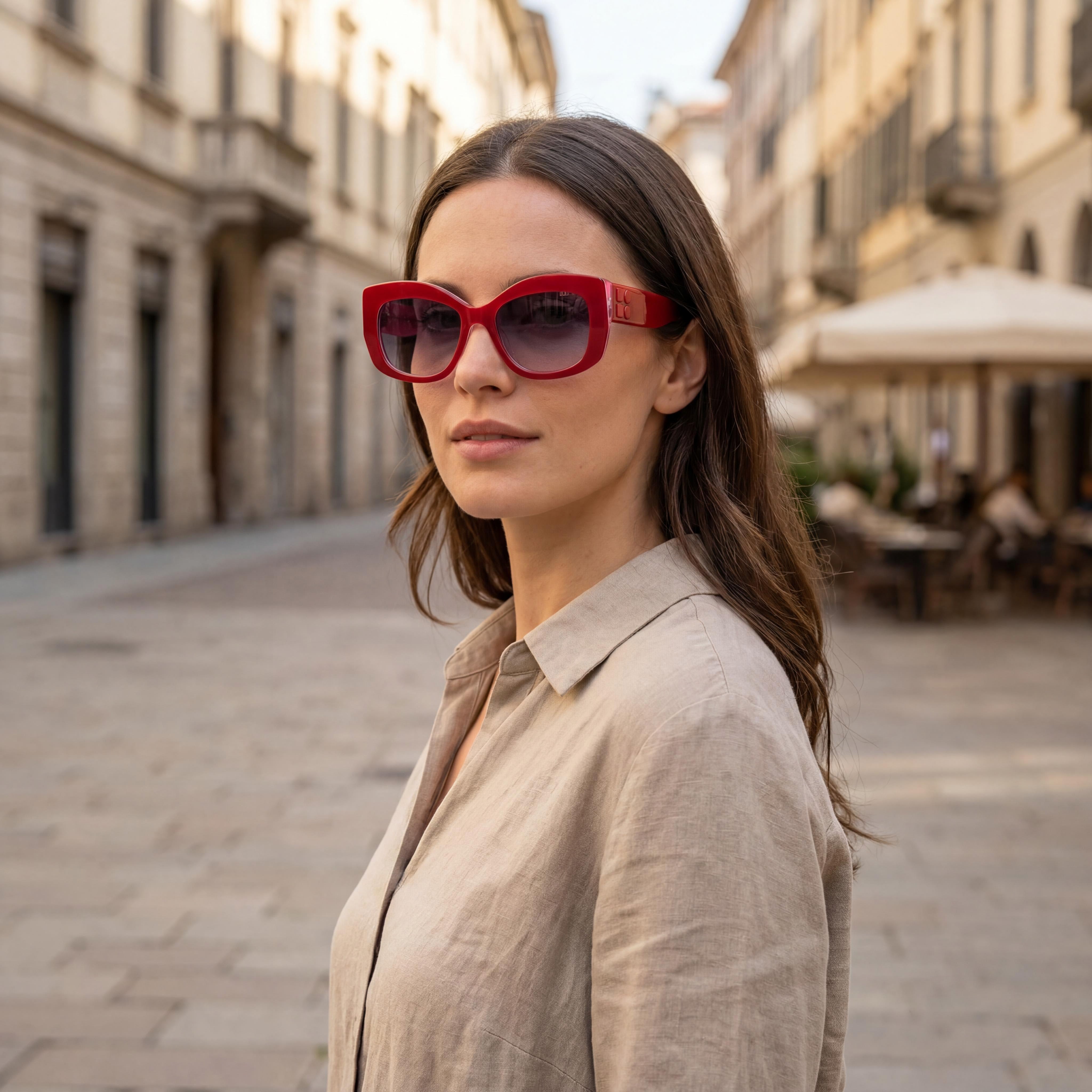Gafas de sol de policarbonato no polarizadas Kate Spade New York casuales para mujer, rojas, con marco de aceite ecológico, con cristales grises oscuros degradados, de 54 mm, Photo 5