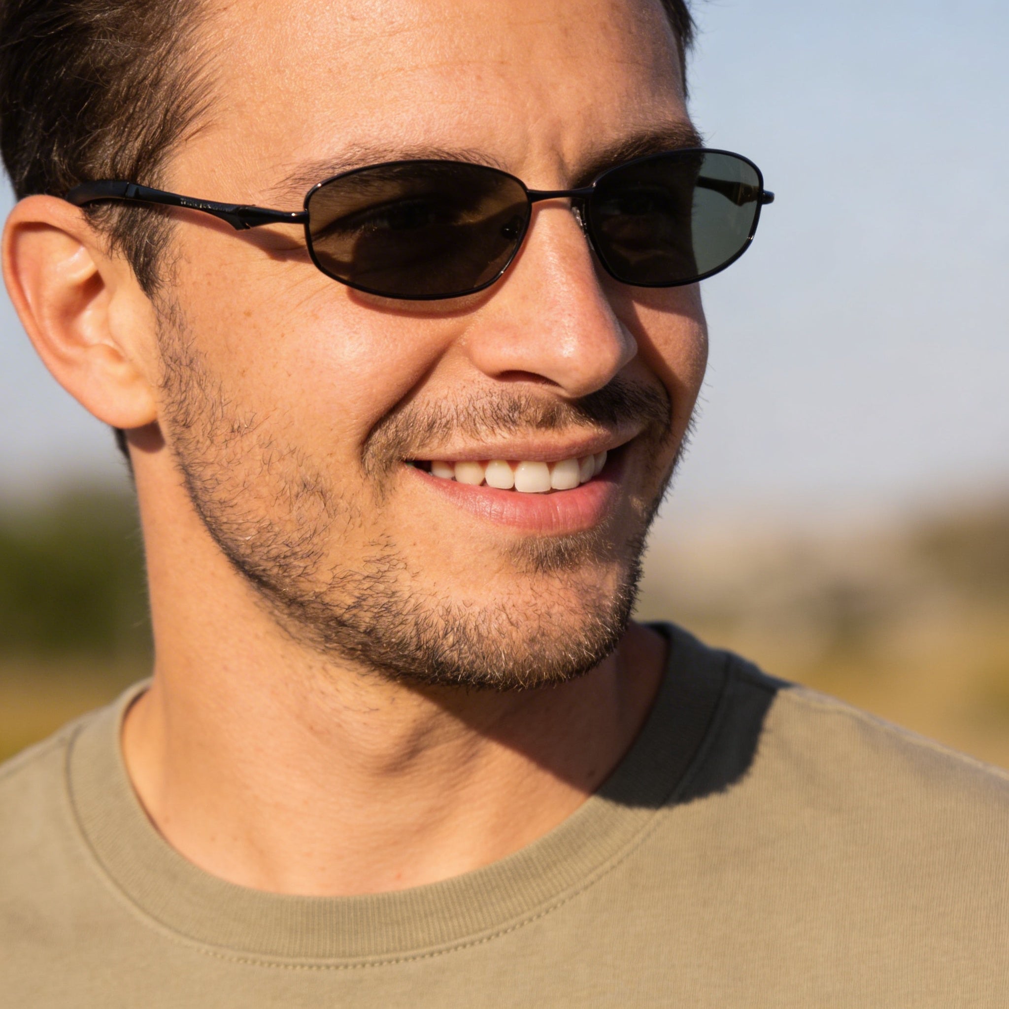 Gafas de sol Harley-Davidson Hd0816x para hombre, montura metálica negra, lentes negras, protección UV ovalada, 59-16-120 mm, Photo 6