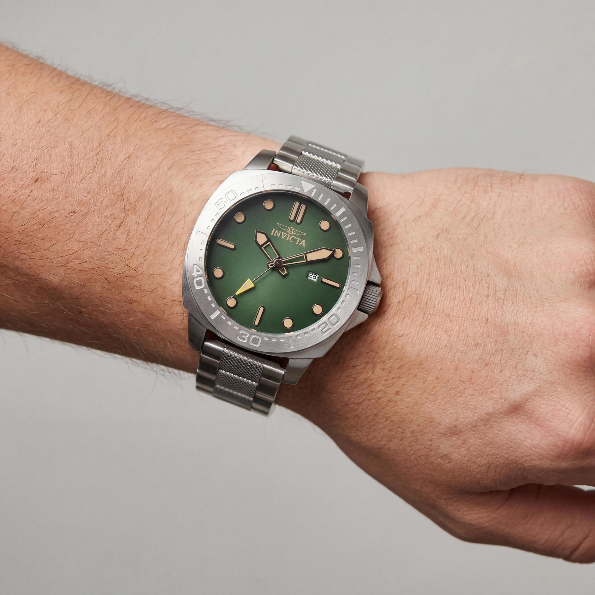 Reloj Invicta Speedway 49100 para hombre, movimiento de cuarzo, caja y pulsera de acero inoxidable plateado, esfera verde, 46 mm, Photo 2