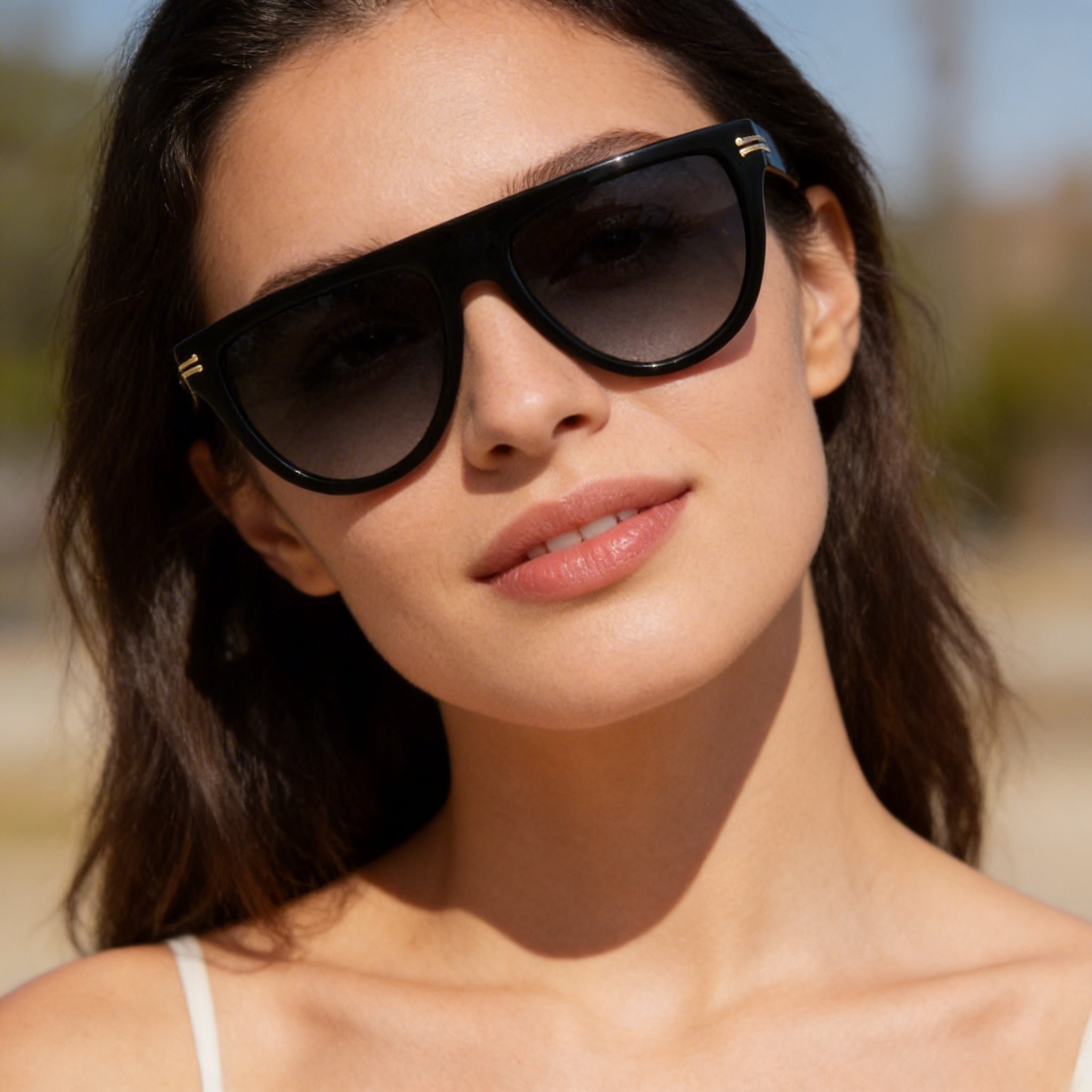 Marc Jacobs MJ 1069/S Classic Style Women's Black Acetate Frame Dark Grey Shaded Lenses Sunglasses 55mm, Photo 4