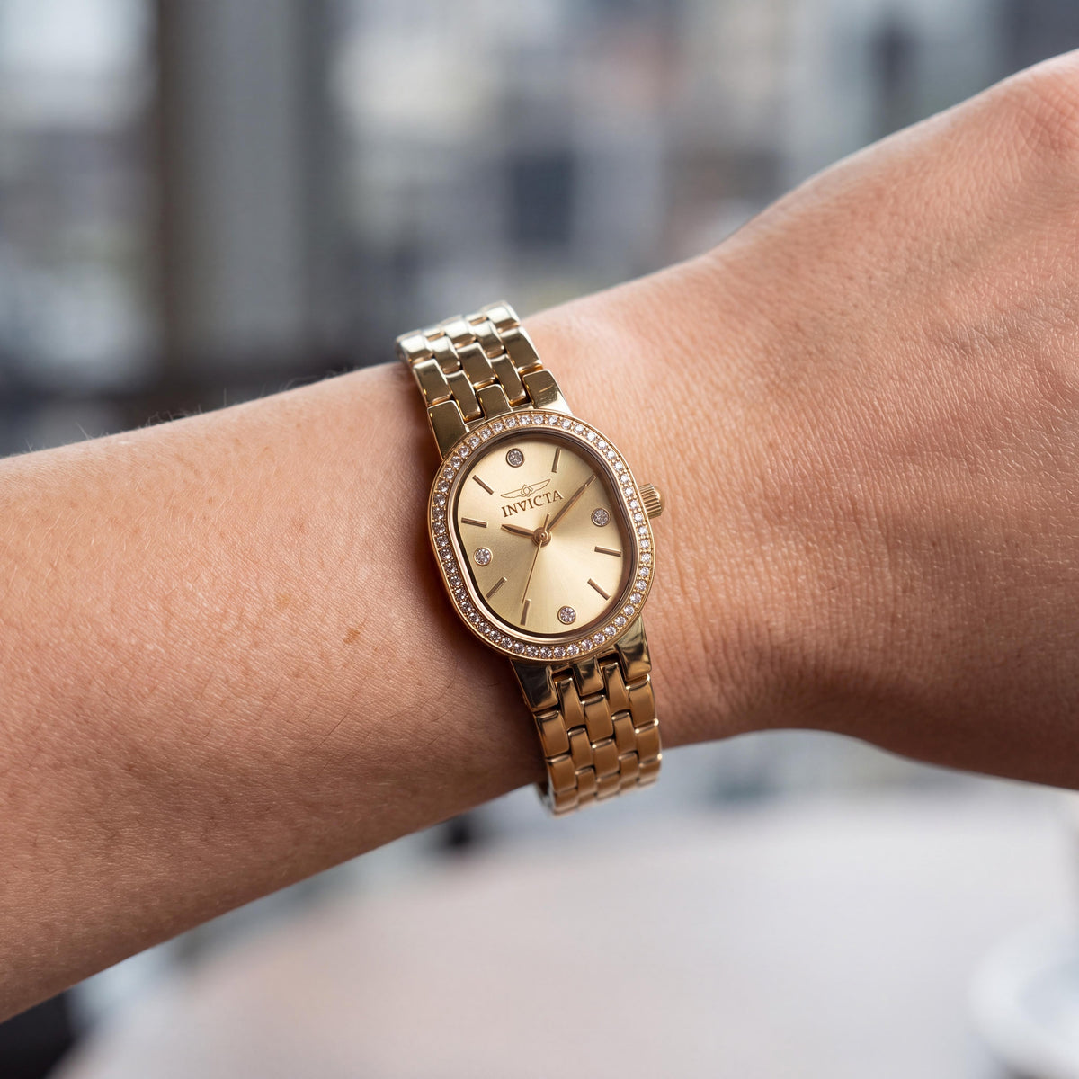 Reloj Invicta Angel Classic para mujer, de 20 mm, caja de acero inoxidable, esfera plateada, movimiento de cuarzo, Photo 4
