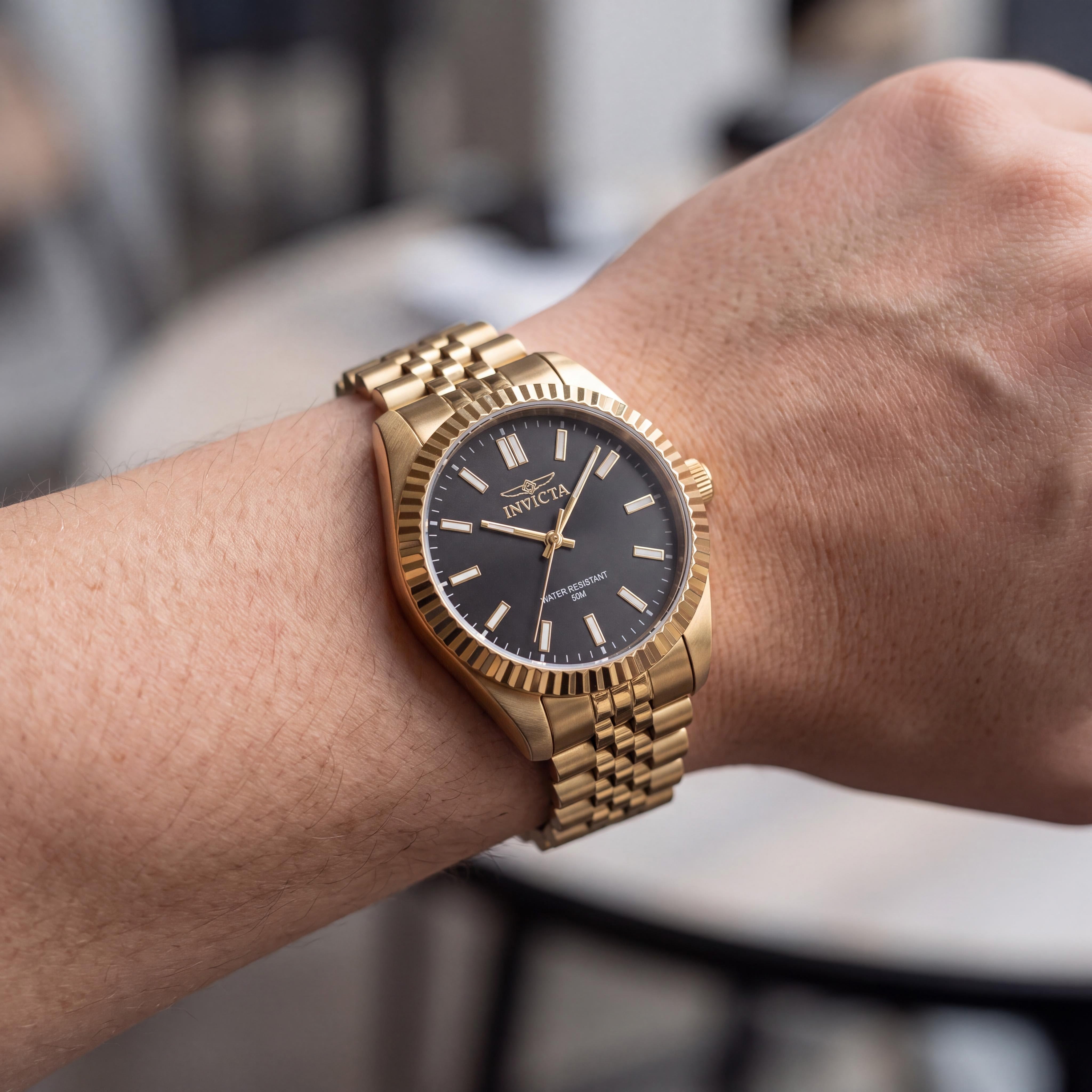 Invicta Specialty 47504 Unisex Gold-tone Stainless Steel Bracelet Quartz Watch 36mm, Photo 4