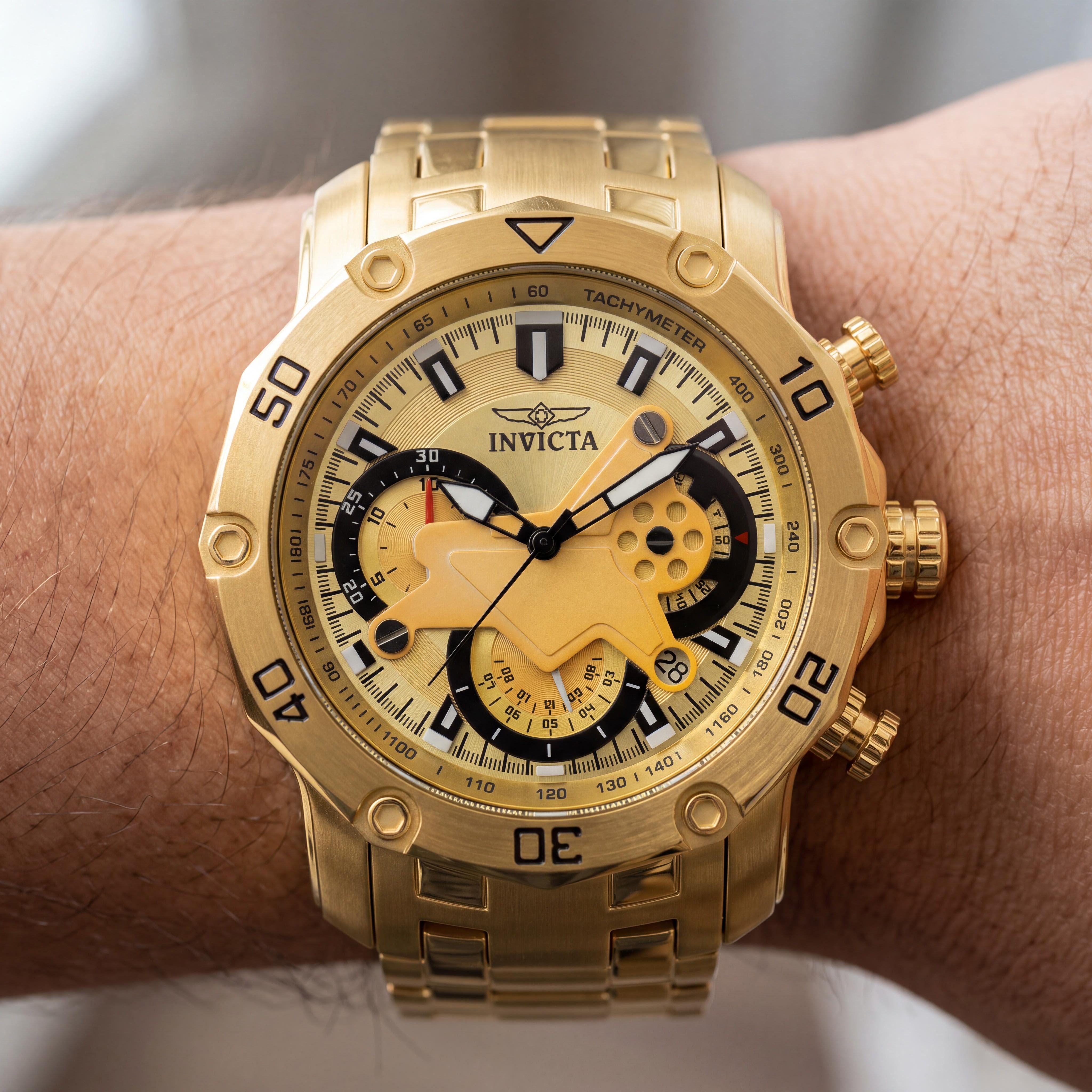 Invicta Pro Diver SCUBA 22761 Reloj de buceo cronógrafo de cuarzo para hombre 50 mm Esfera dorada, Acero Goldstone, Photo 4