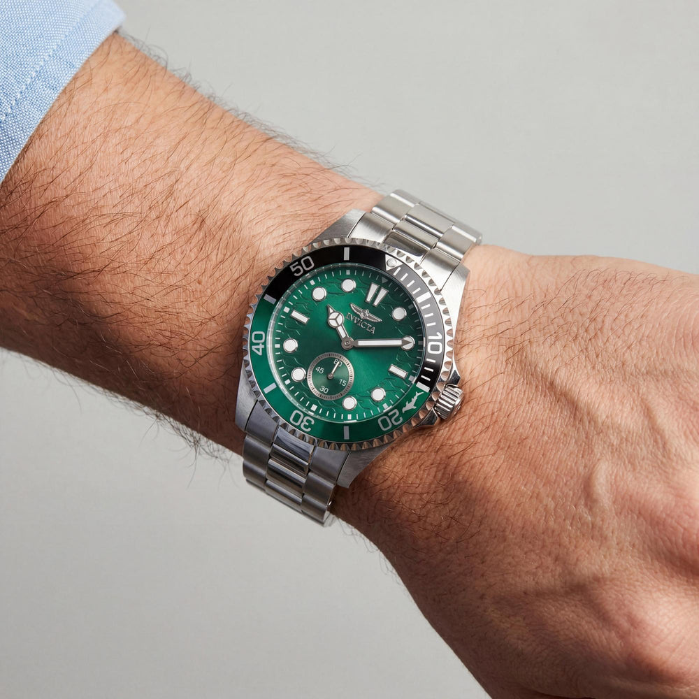 Invicta Pro Diver 49433 Men's Quartz Stainless Steel Green Dial 43mm 10 ATM Water Resistant Watch