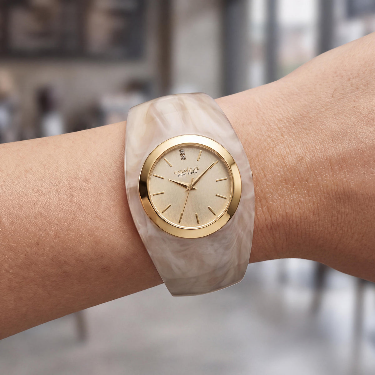 Bulova 44L135 Women's 36mm Quartz Watch with Gold-Tone Bezel, Champagne Dial, and Beige Plastic Bangle, Photo 3