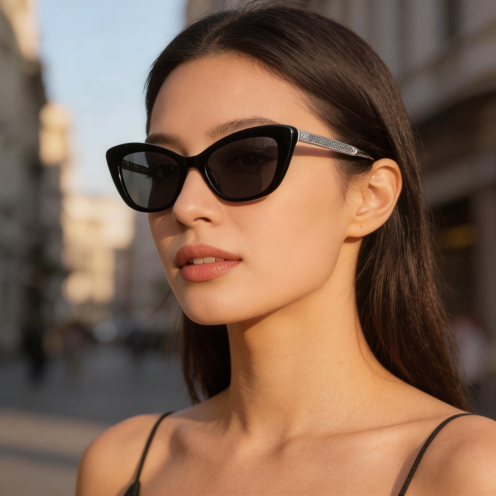 kate spade new york Merida/G/S Gafas de Sol de Mujer con Montura Ojo de Gato de Plástico Negro y Gris, Lentes Grises de 54mm, No Polarizadas, Protección 100% UV