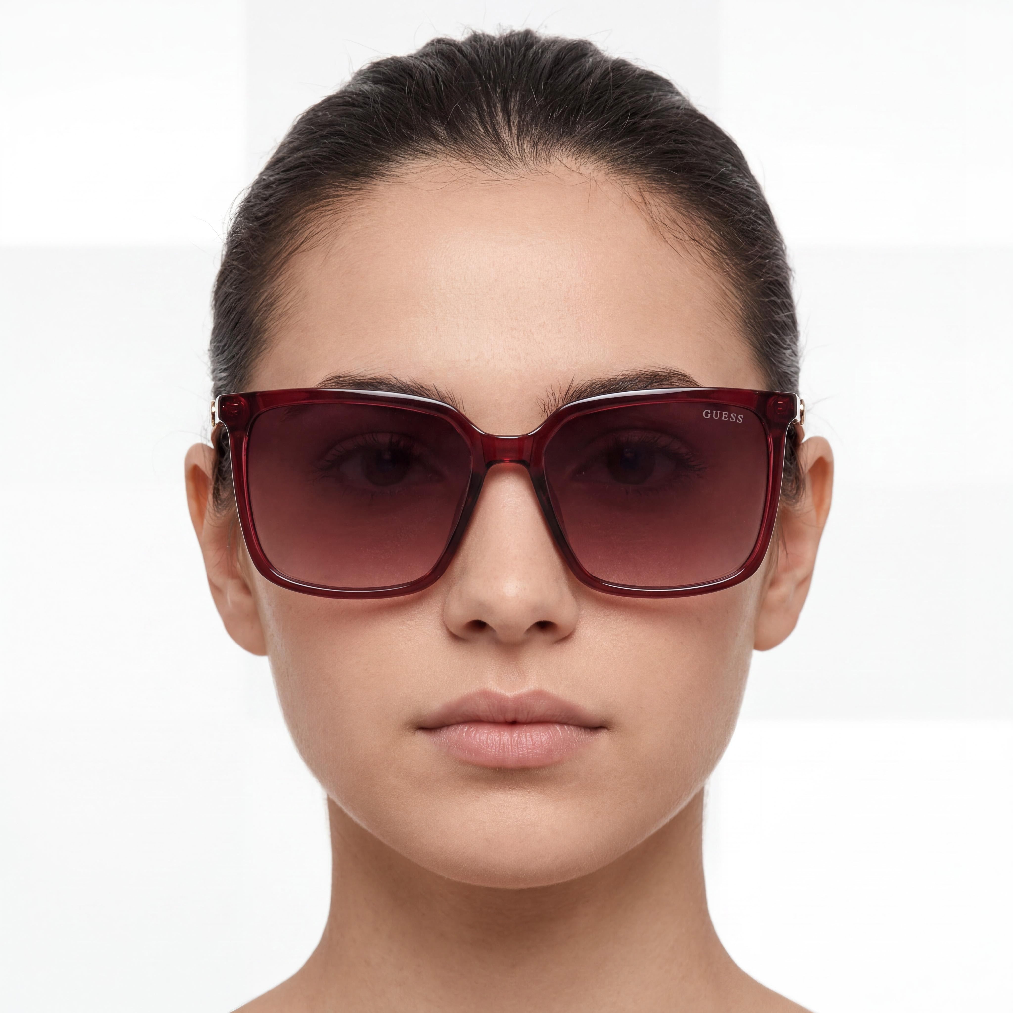 GUESS Women's Square Sunglasses with Shiny Burgundy Plastic Frame, Gradient Burgundy Lenses, UV Protection 56mm, Photo 5