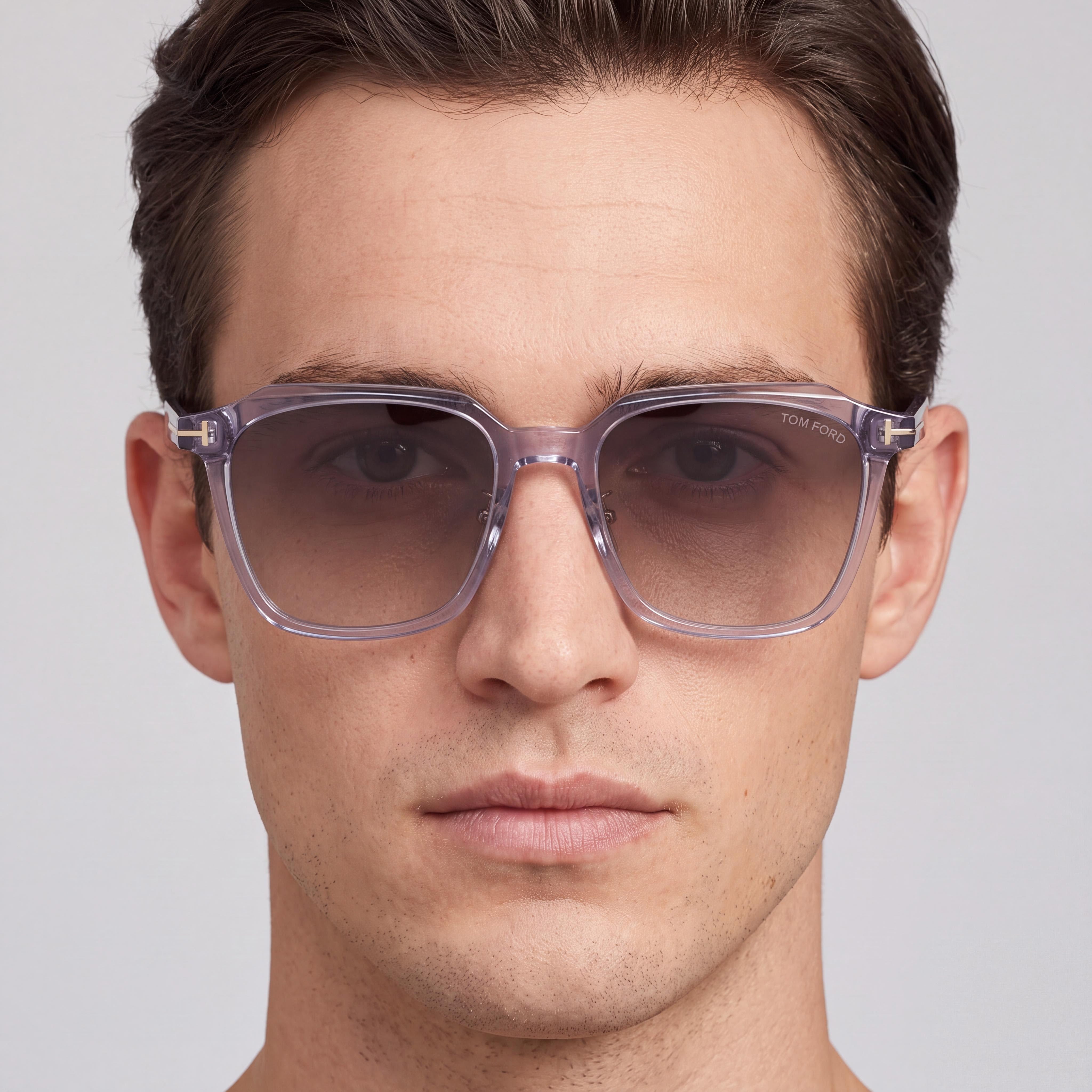Tom Ford Classic Unisex Sunglasses with Transparent Grey Plastic Frame, Grey Lenses, 100% UV Protection 54mm, Photo 5