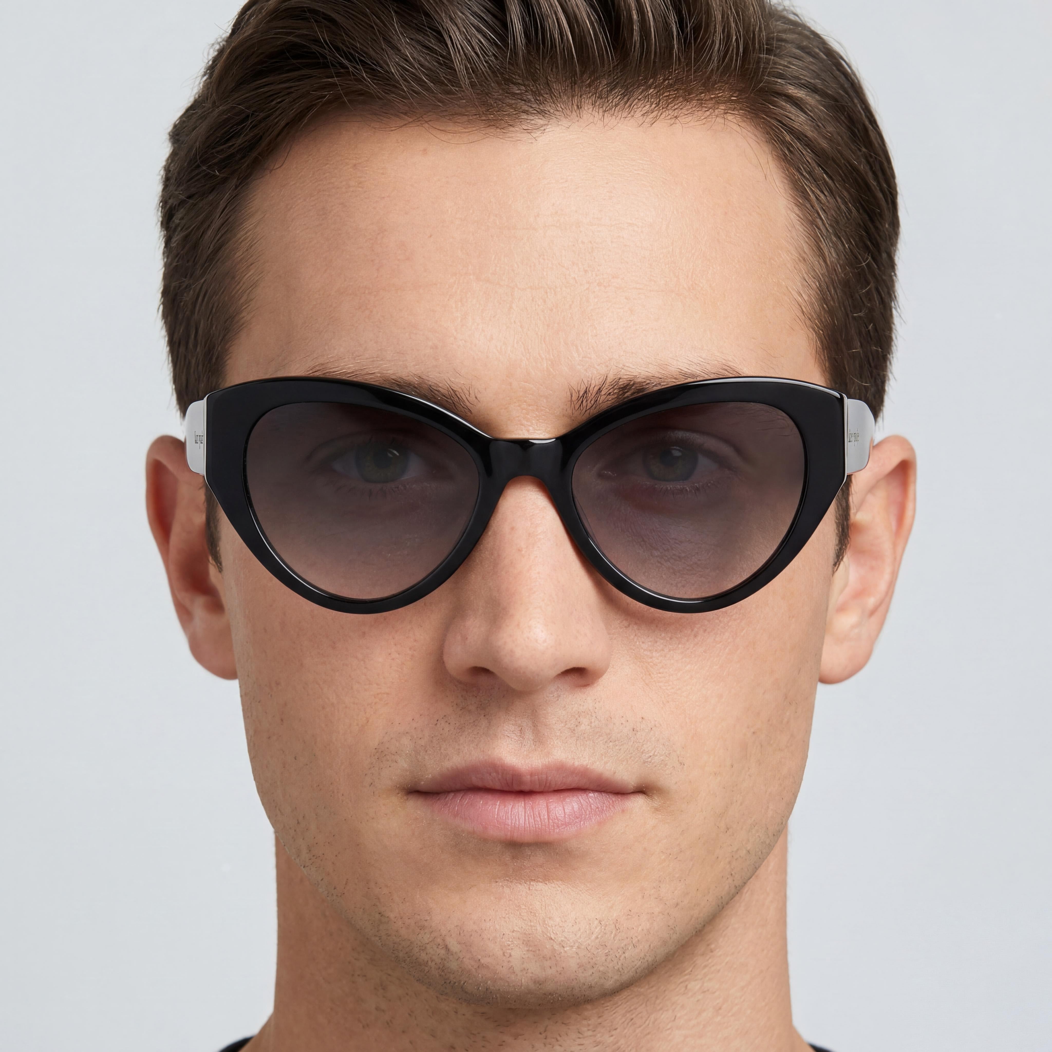 kate spade new york Gafas de sol unisex con montura de plástico ojo de gato, color negro, lentes grises degradadas con protección UV, 55 mm, Photo 4