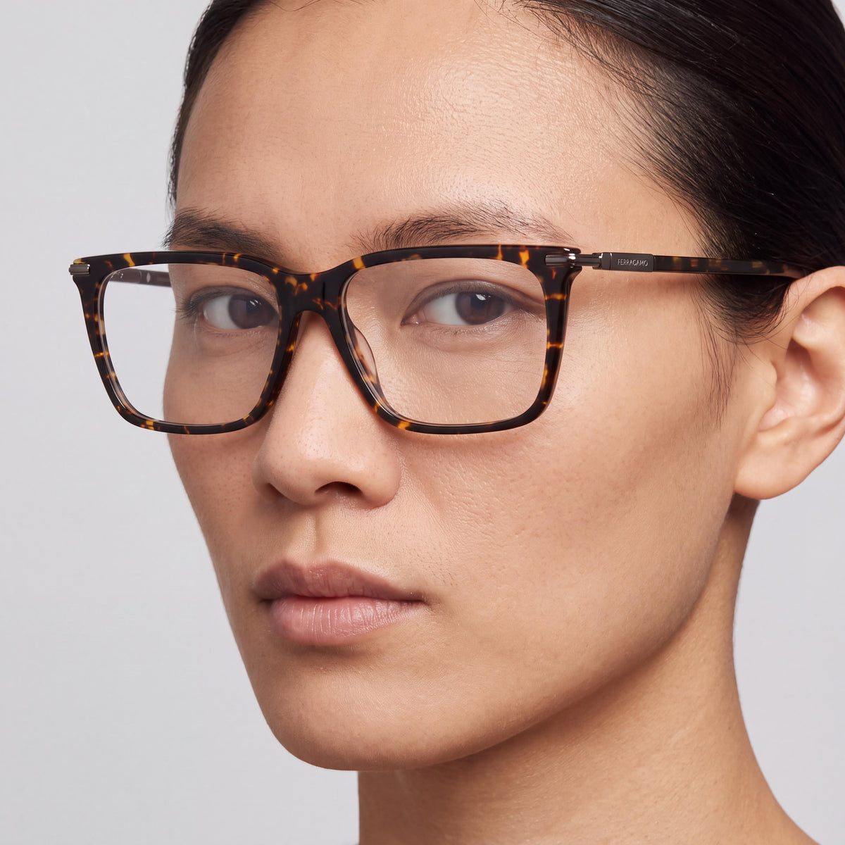 Gafas Ferragamo Sf3037 unisex con montura de acetato carey oscuro, lentes de policarbonato de 56 mm, puente de 16 mm, patilla de 145 mm, Photo 5
