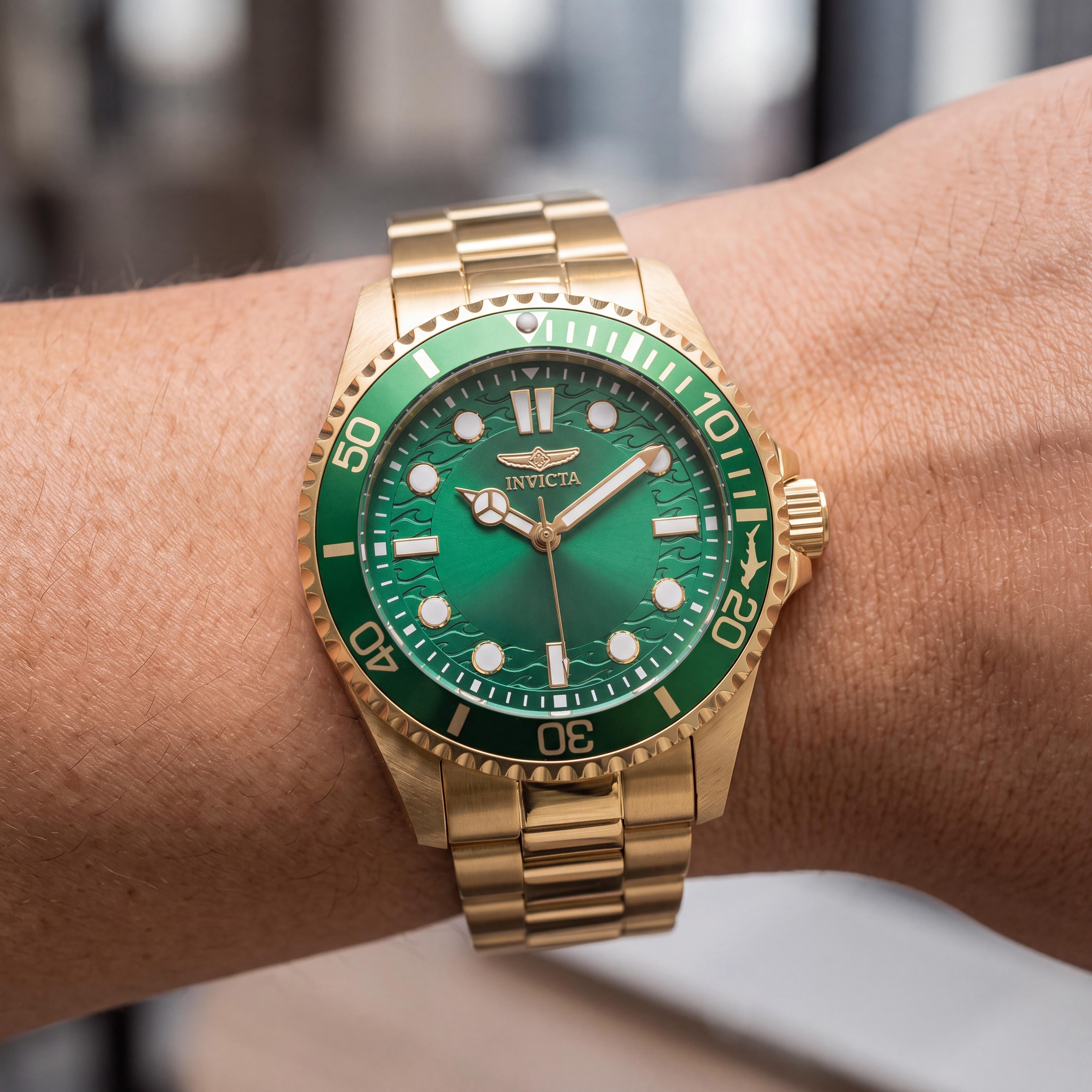 Invicta Pro Diver 49702 Men's Stainless Steel Bracelet 43mm Green Dial Quartz 10 ATM Water Resistant Watch, Photo 4