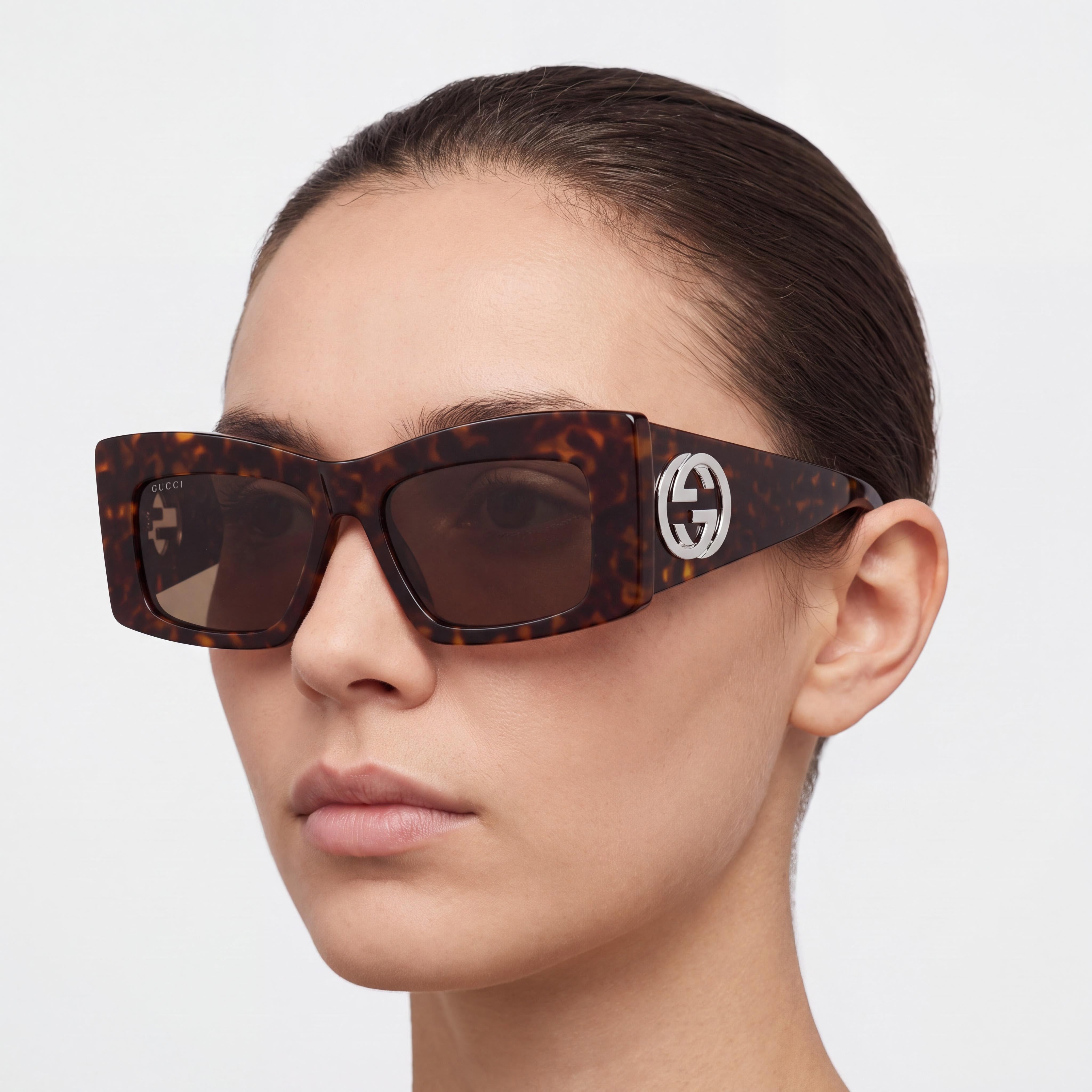 Gucci Classic Unisex Sunglasses with Black Acetate Frame and Brown Plastic Lenses, Oversized Square Style, Size 53-18-145mm, Photo 5