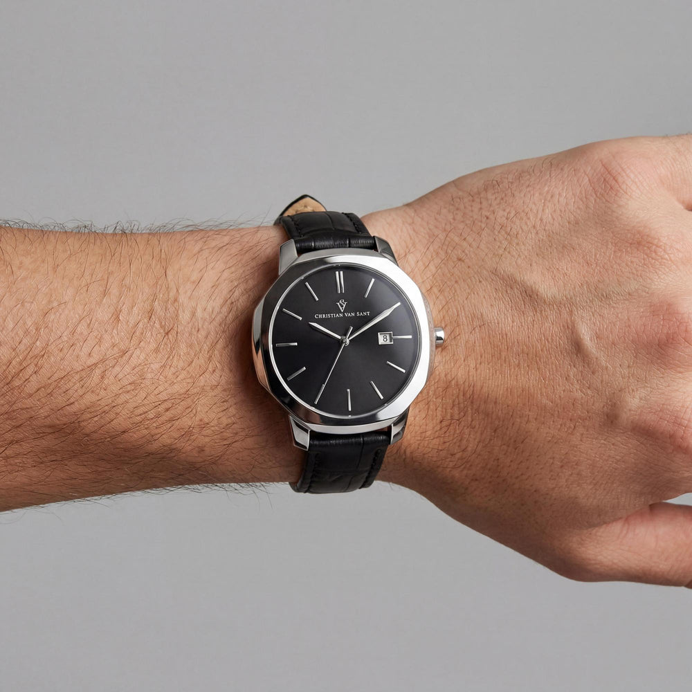Reloj de cuarzo Christian Van Sant CV0530 para hombre, con caja de acero inoxidable negro, correa de cuero y esfera plateada, resistente a los golpes.