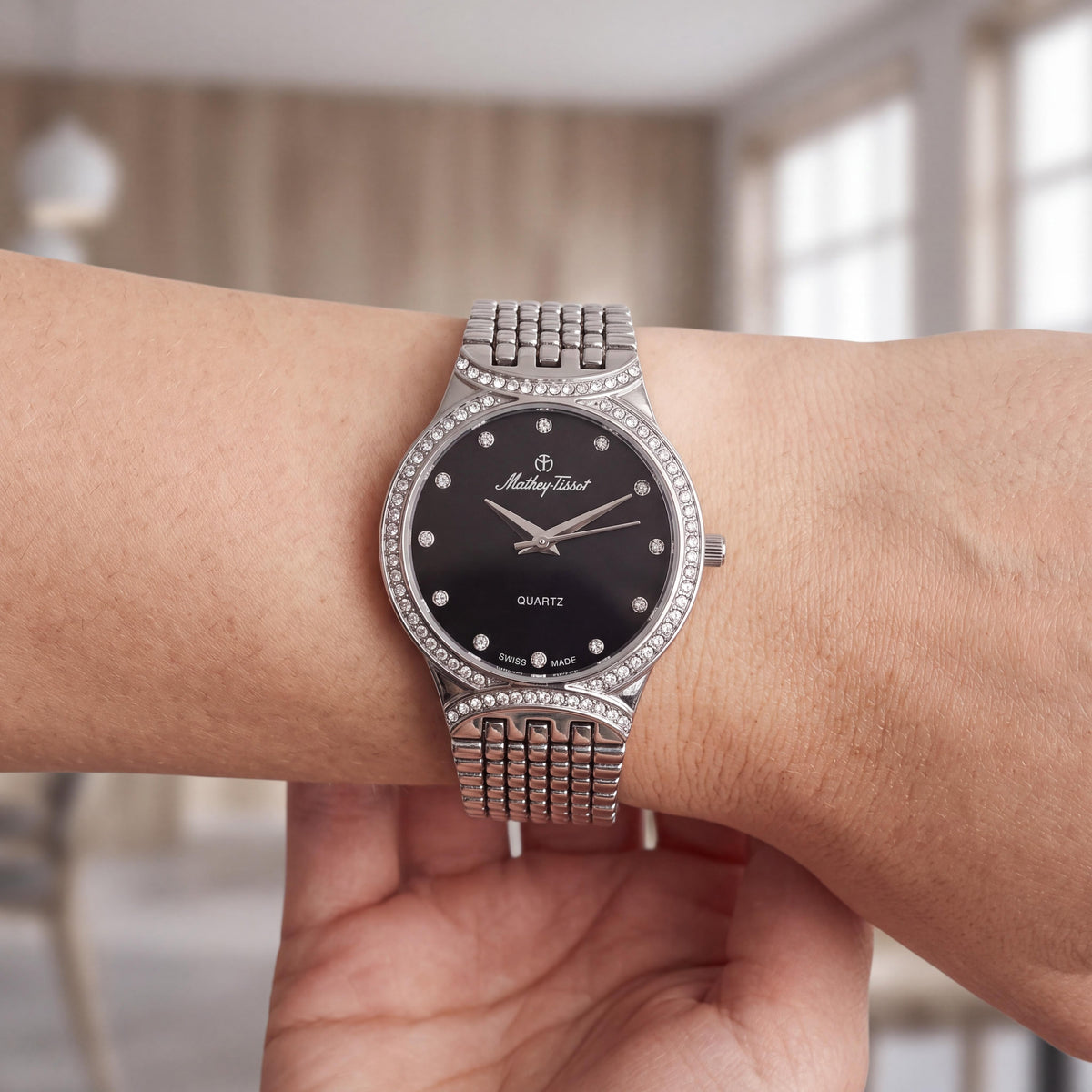 Mathey-Tissot bracelet Women's Black Dial Quartz Water Resistant Watch with Scratch-Resistant Sapphire Crystal, Photo 4