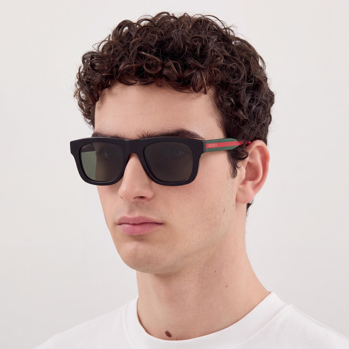 Gucci GG1991S-001 Unisex Classic Acetate Sunglasses with Black Green Grey Frame and Black Lenses 52mm, Photo 4