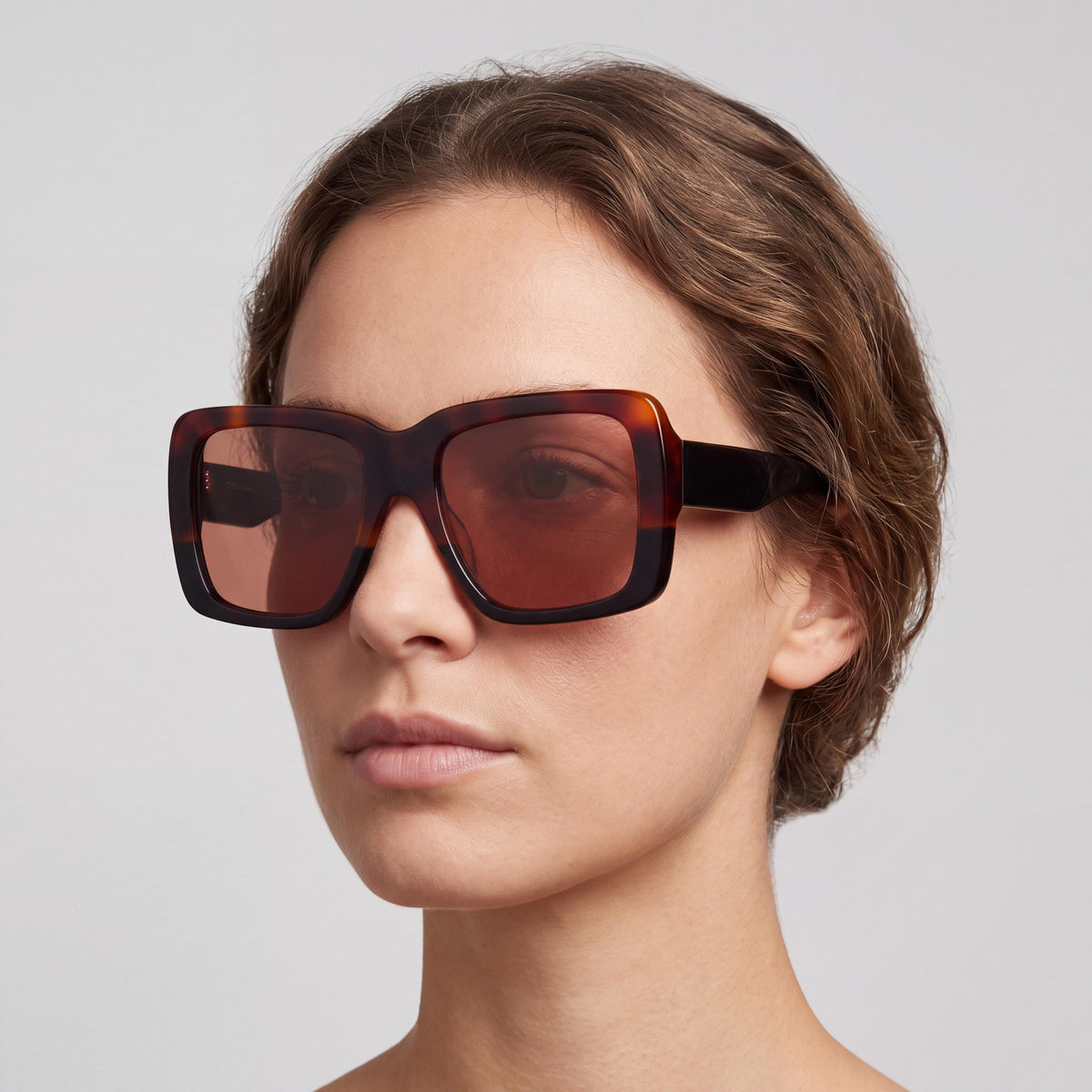 Gafas de sol no polarizadas Donna Karan Classic de acetato carey oscuro con degradado negro para mujer, 55 mm, Photo 4