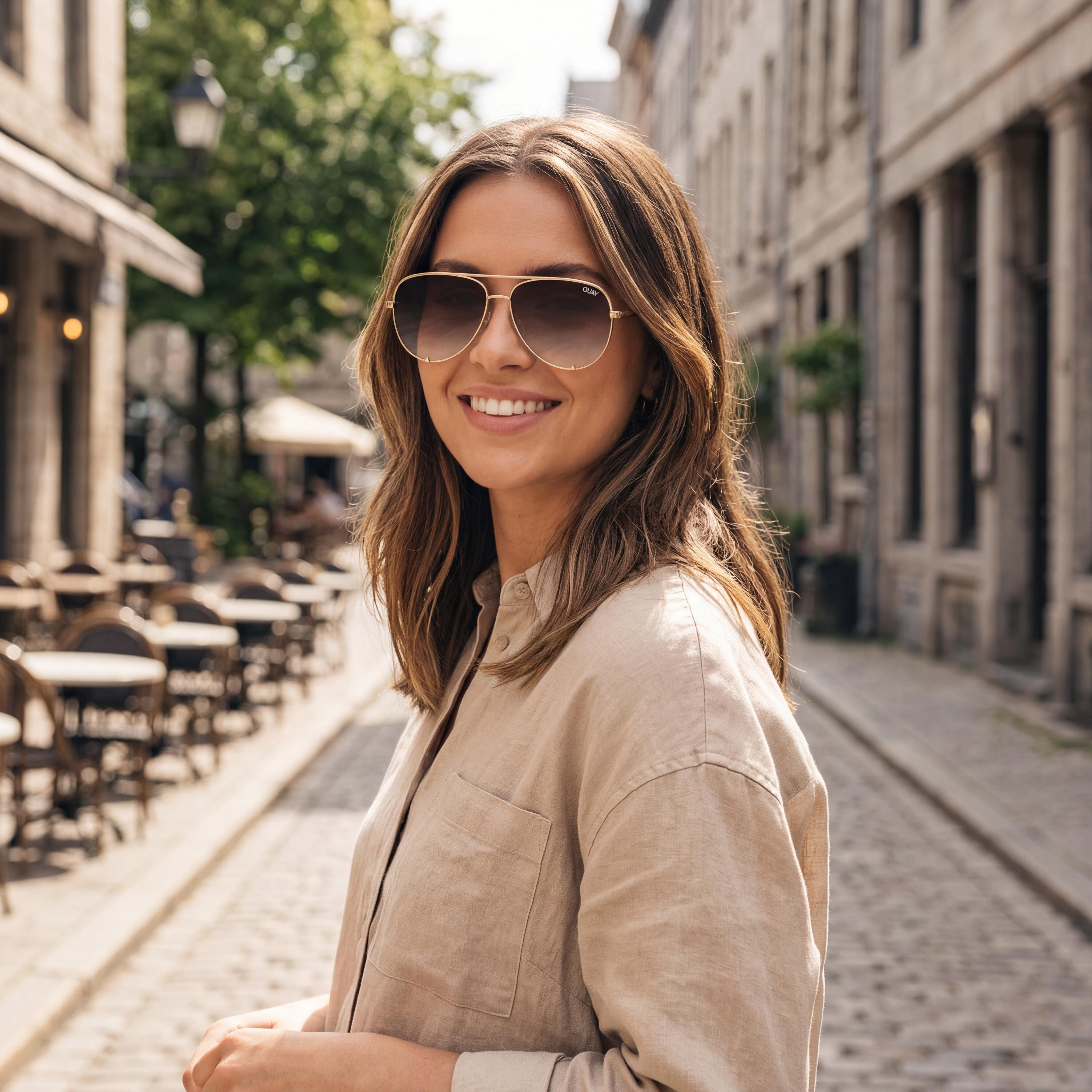 Gafas de sol QUAY AUSTRALIA High Key grandes de metal dorado con montura marrón degradada y lentes polarizadas marrón degradado con protección UV para mujer, Photo 5