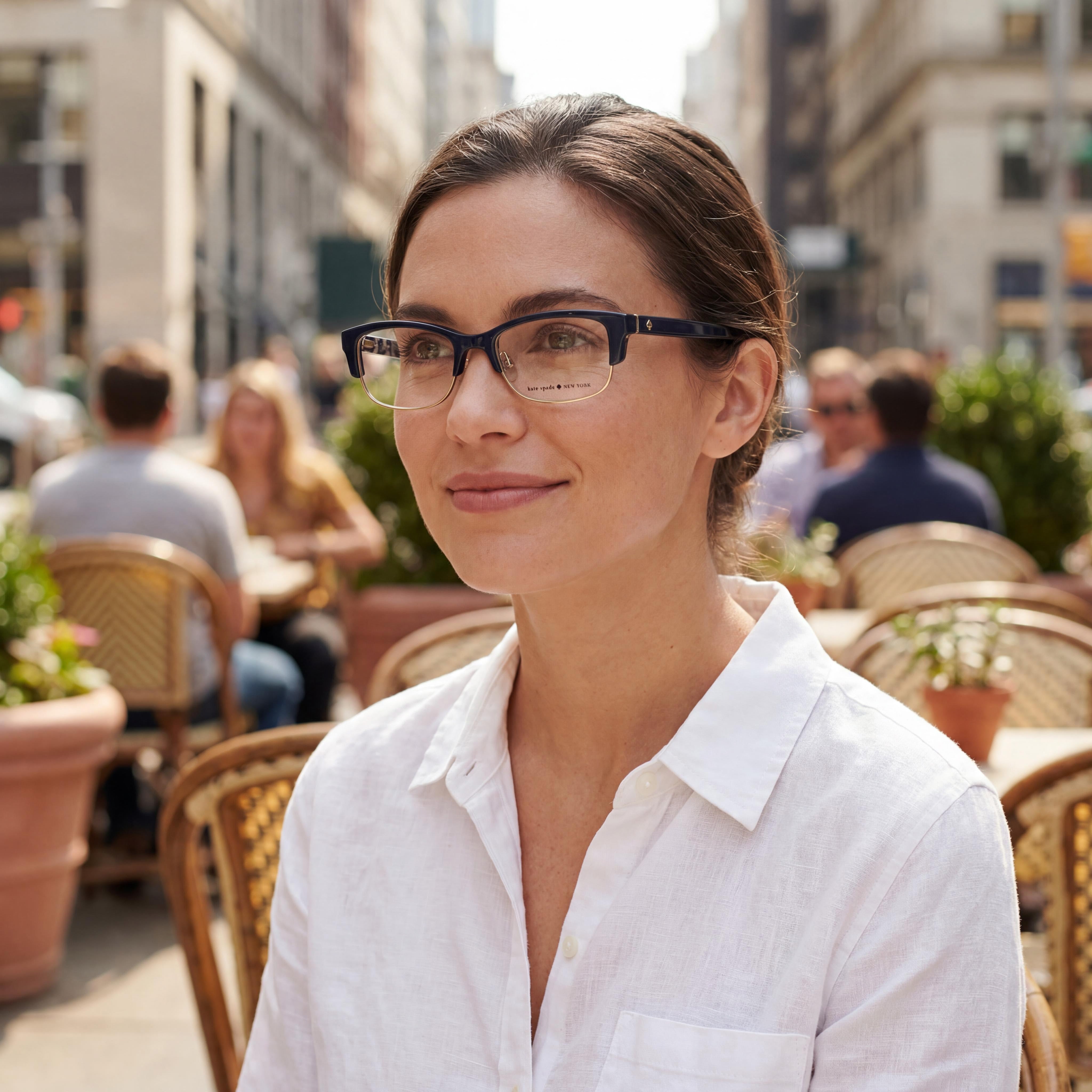 Gafas unisex Joetta de Kate Spade New York con montura de plástico con lunares azul marino y lentes transparentes, talla 52-18-135, Photo 5