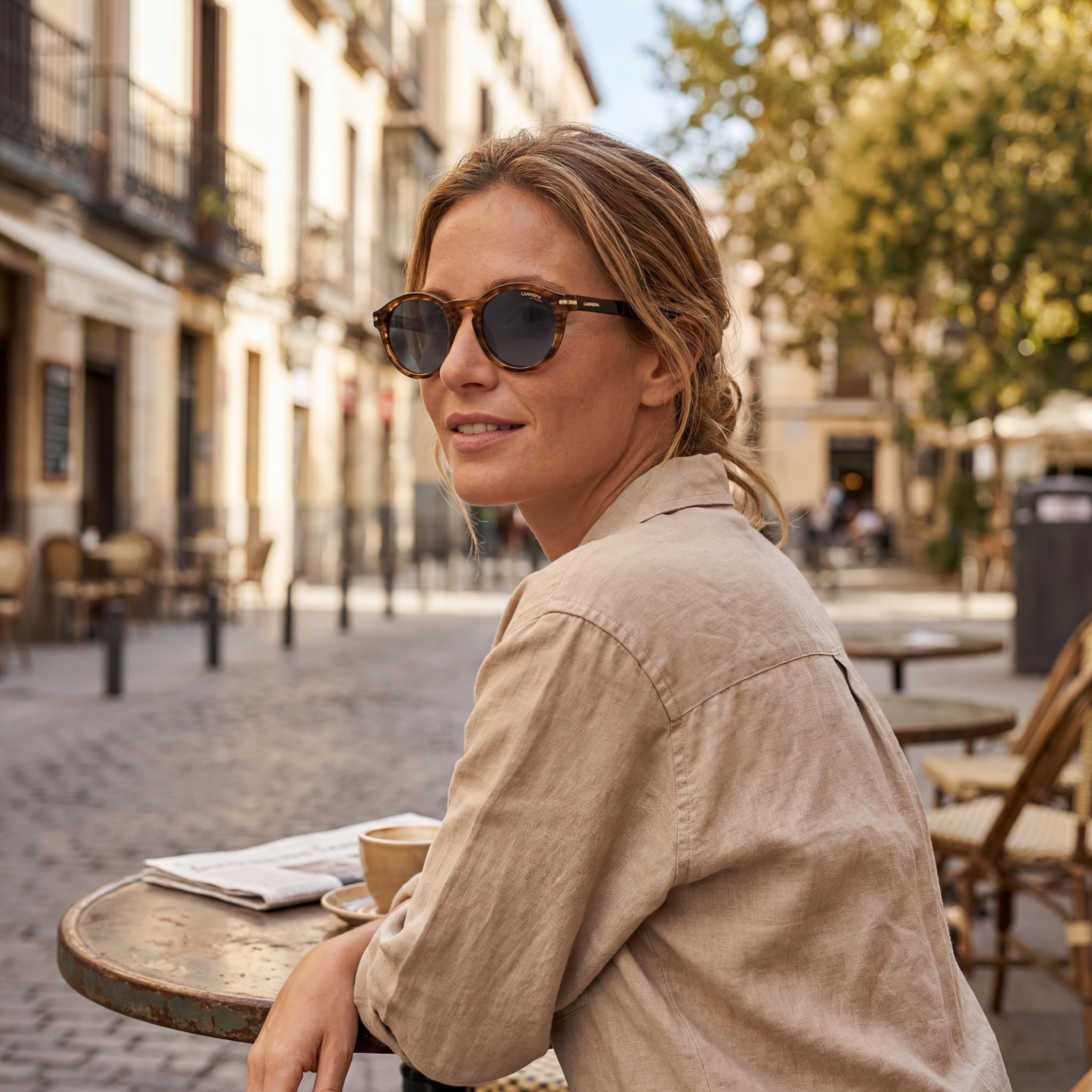 Carrera Gafas de sol de mujer modernas con montura de acetato de cuerno marrón, forma pantos, protección UV no polarizada de 48 mm, Photo 4