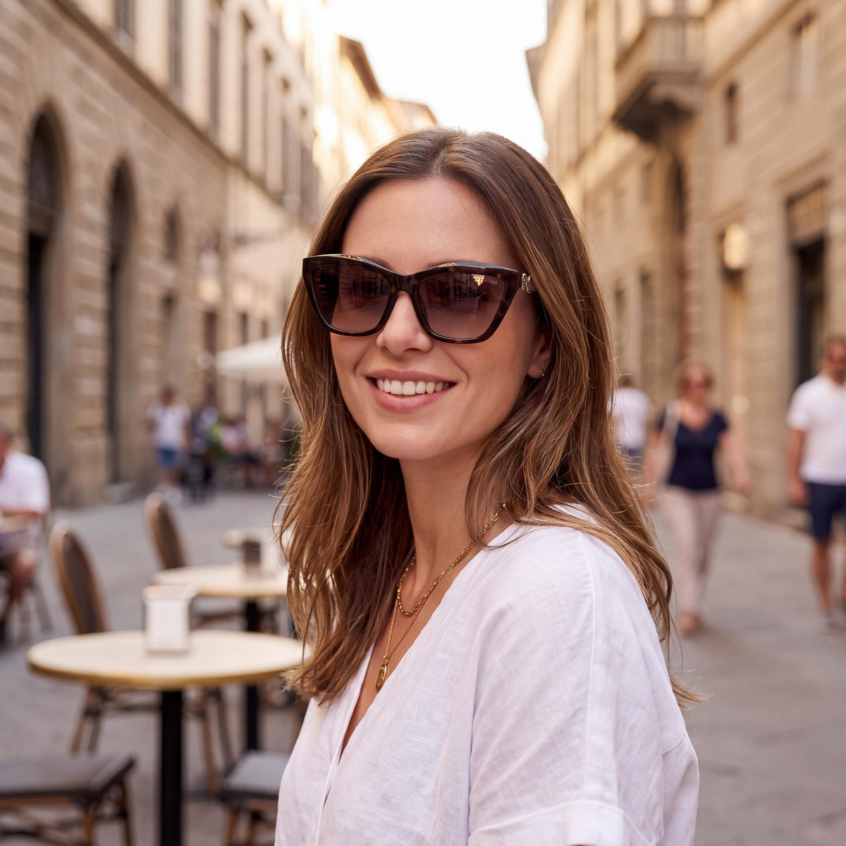 GUESS Gu00199 Women's Dark Havana Injected Frame Gradient Brown Non-Polarized UV 400 Sunglasses 56mm, Photo 4