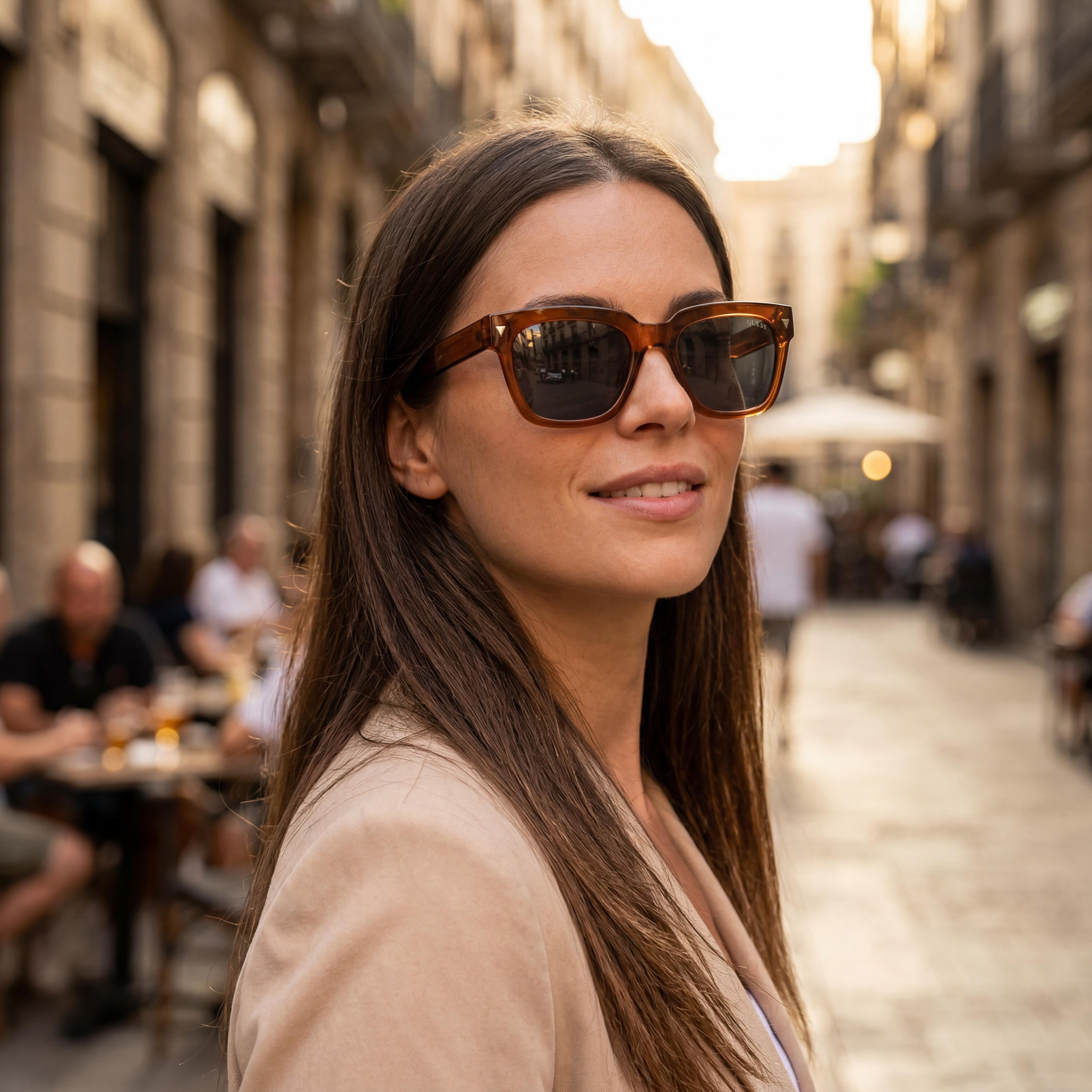 Guess GU8265 Orange Rectangle Sunglasses for Women, 53mm, Photo 4
